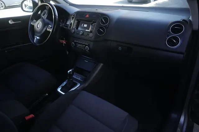 Volkswagen Golf Plus view 8