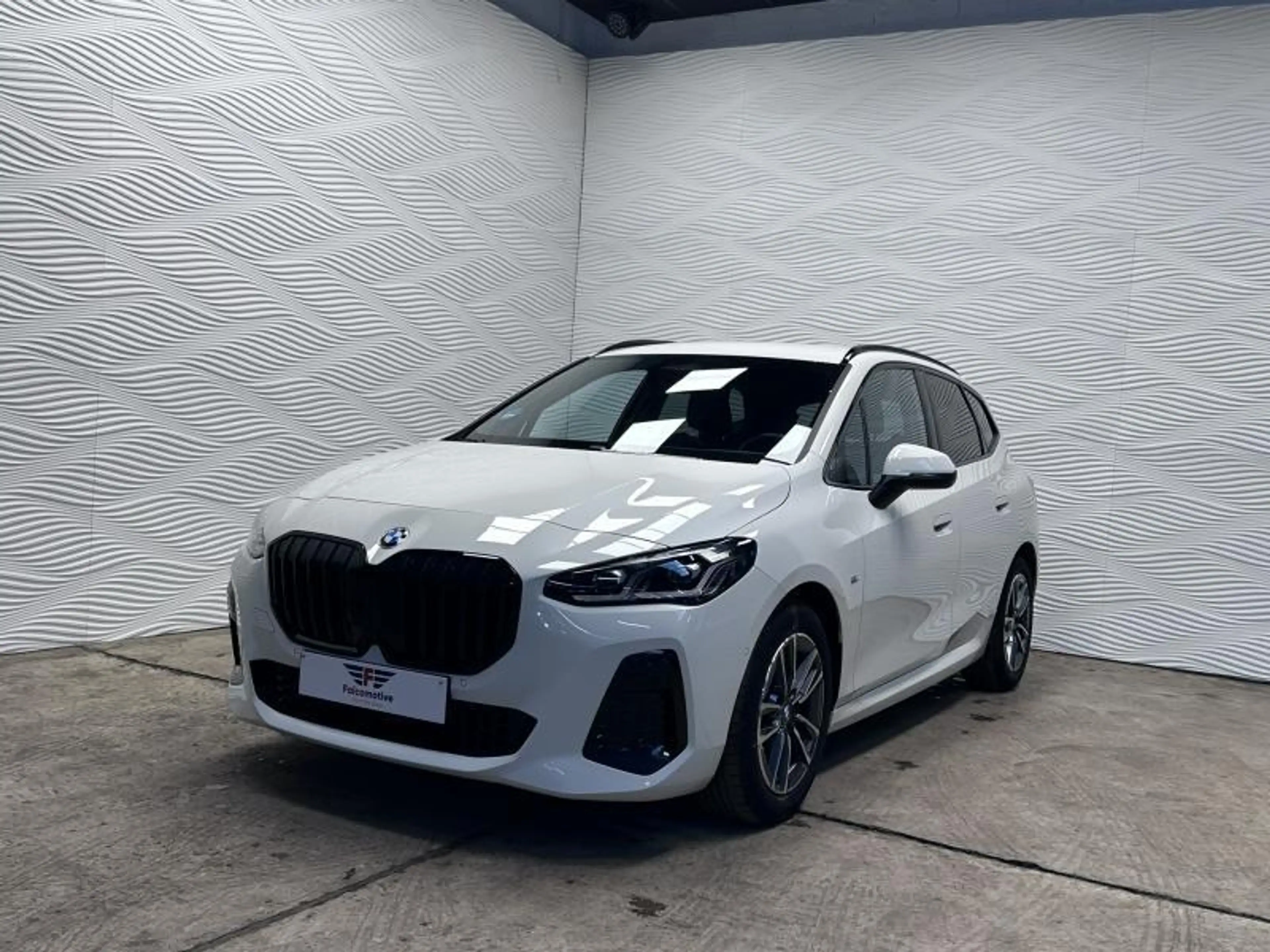 BMW 218 i*AUT*M-SPORT*CARPLAY*CAMERA*LED* — photo 3