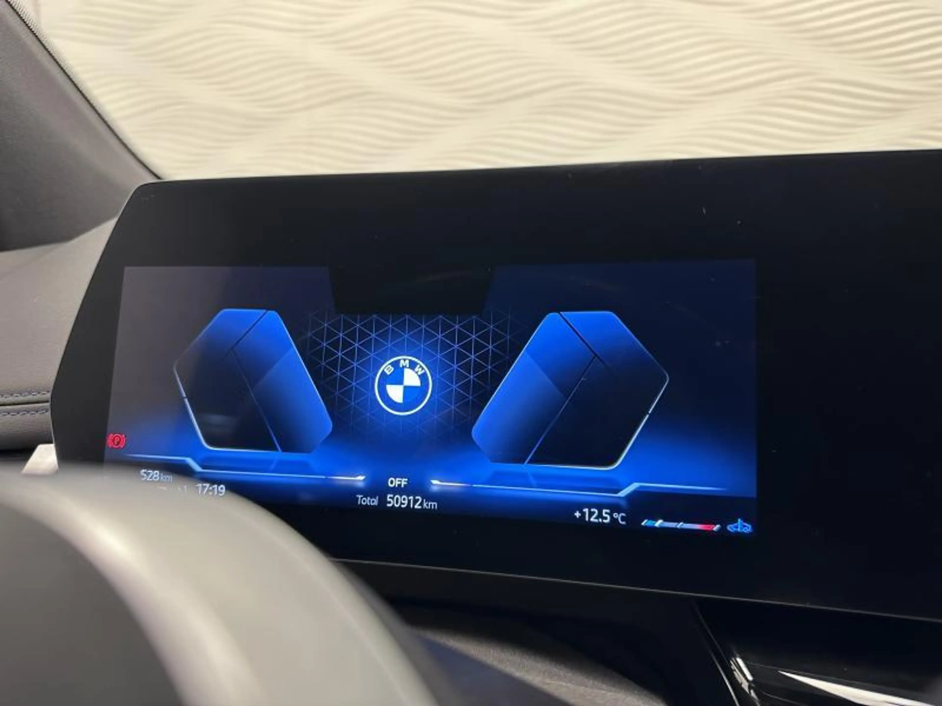BMW 218 i*AUT*M-SPORT*CARPLAY*CAMERA*LED* — photo 19