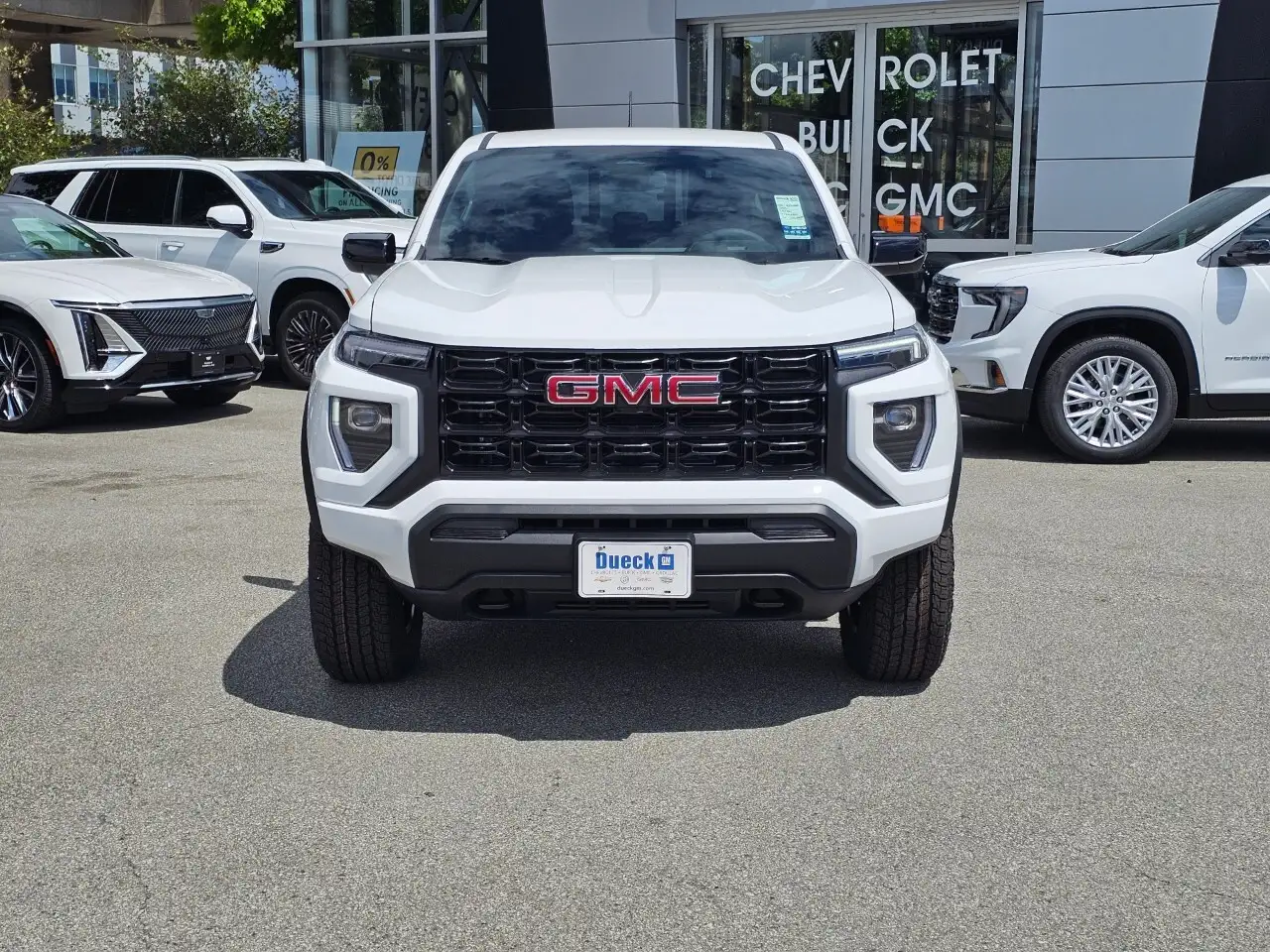 GMC Canyon снимка GMC Canyon