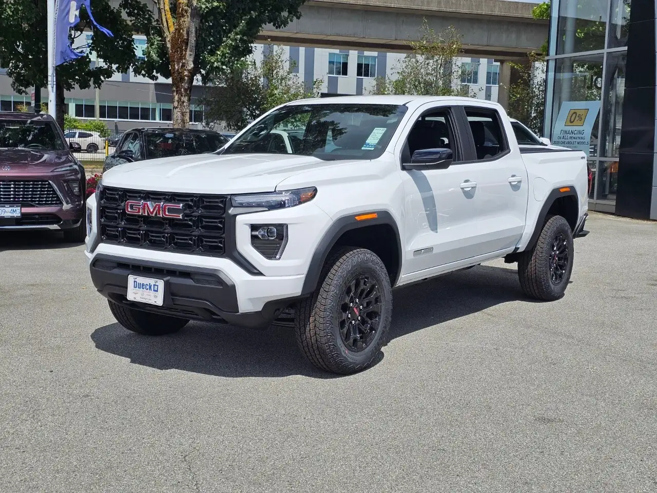 GMC Canyon снимка GMC Canyon