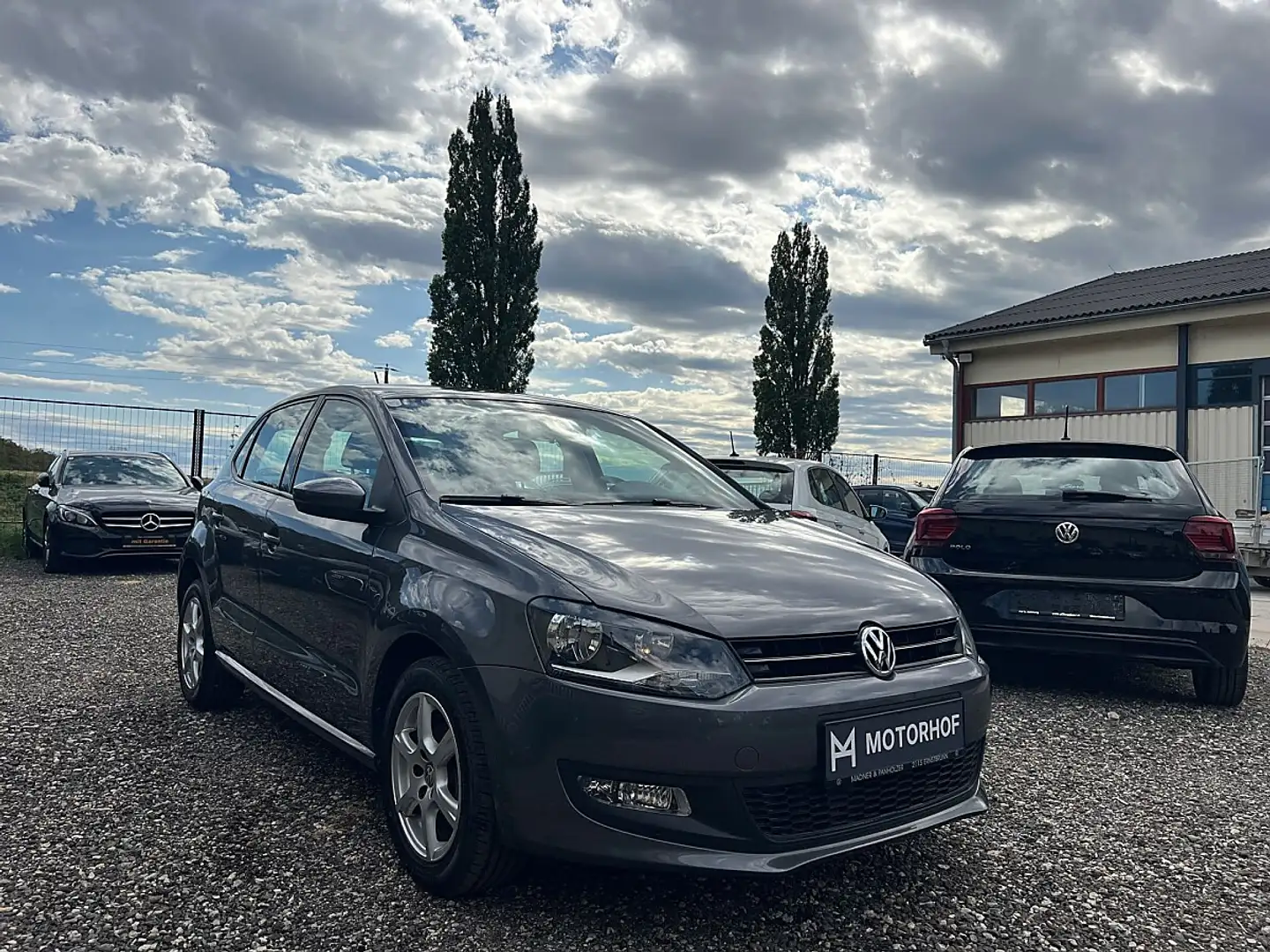 Volkswagen Polo 4FRIENDS 1,2 Grau - 2