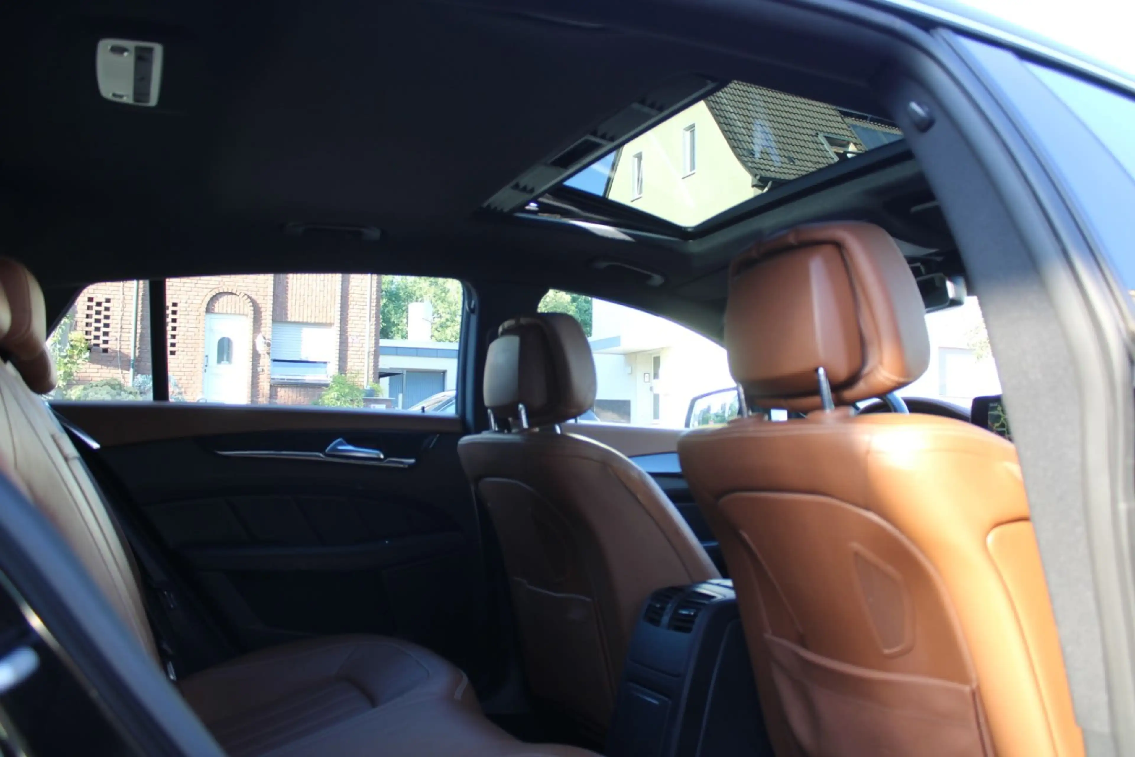 Mercedes-Benz CLS CLS 350 D/Shooting Brake/ESSD*LEDRR*NAVI*LED*TOP — photo 8