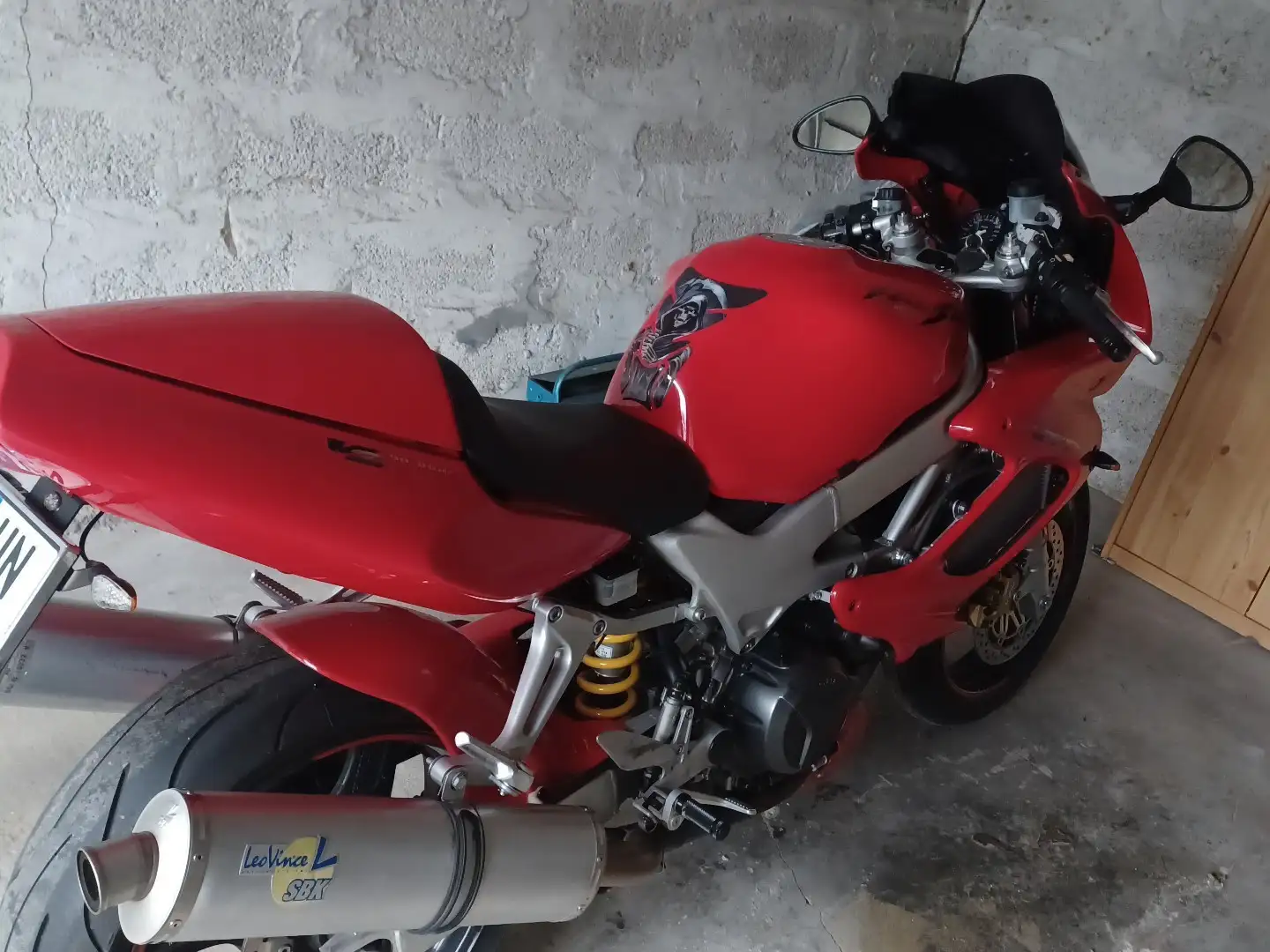 Honda VFR 1000 Rood - 2