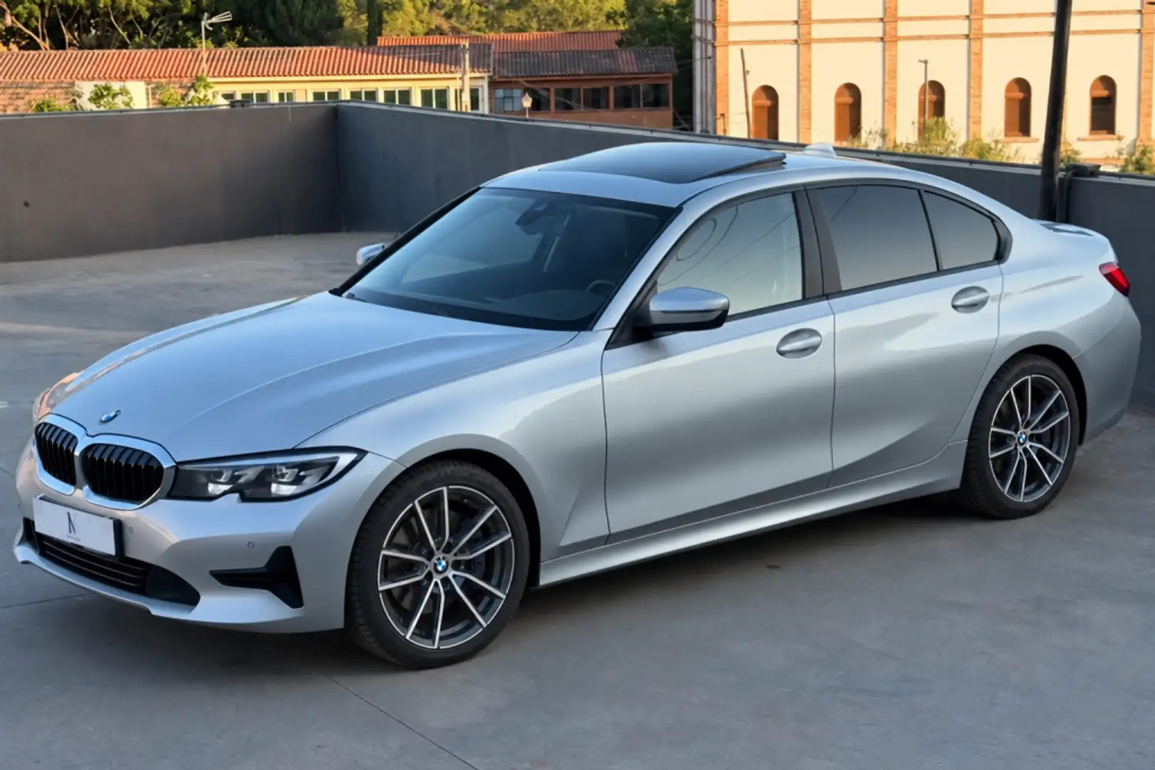BMW 318 318d Plateado - 2