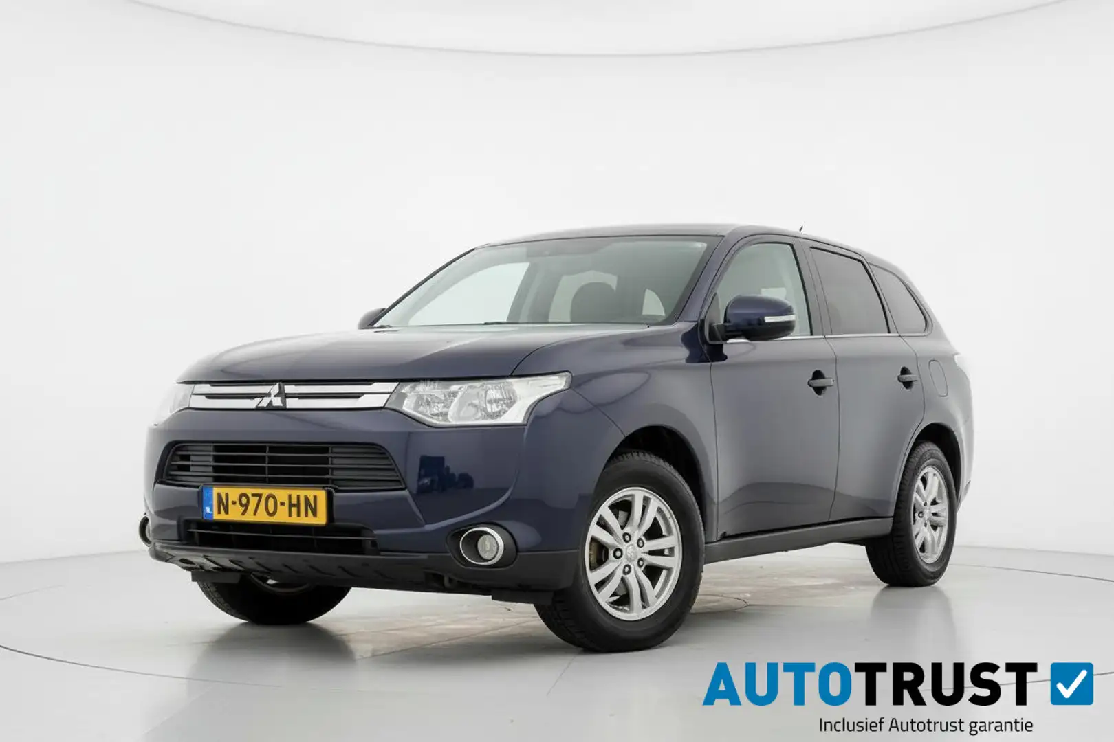Mitsubishi Outlander 2.0 Business Edition AUTOM TREKHAAK 7PERS CAMERA Bleu - 1