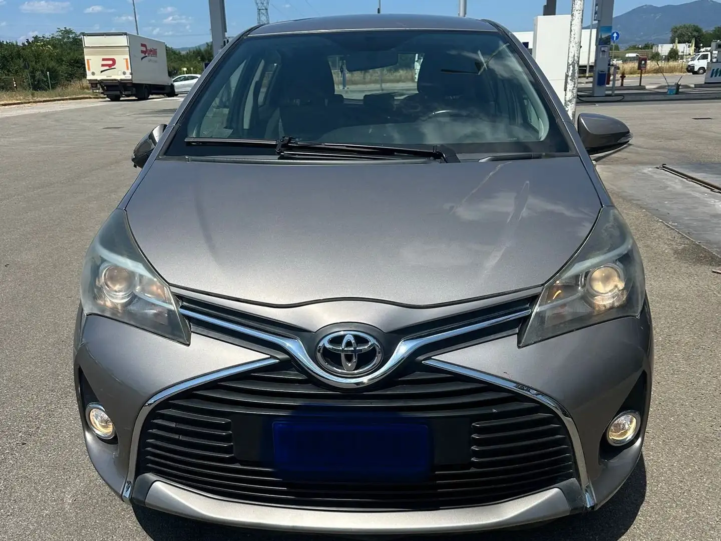Toyota Yaris Yaris 5p 1.3 Business Bronzo - 1