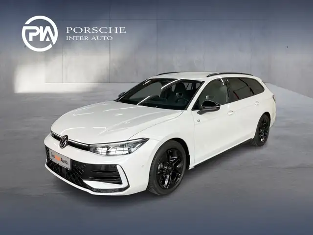 Volkswagen Passat Variant R-Line eTSI DSG