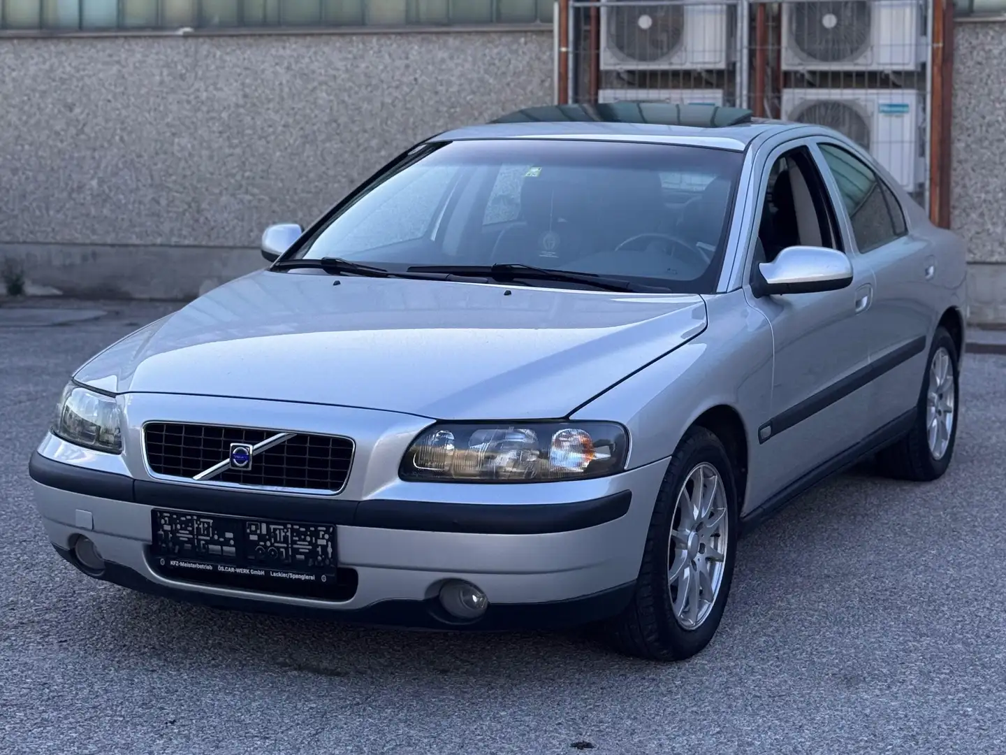 Volvo S60 S60 2,4D Grau - 2