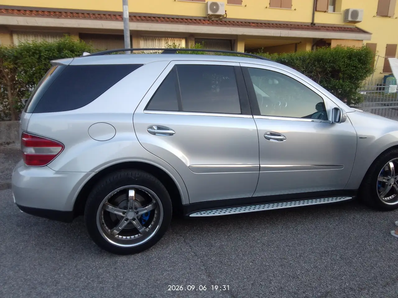 Mercedes-Benz ML 320