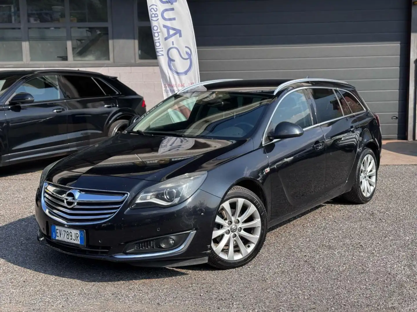 Opel Insignia 2.0 CDTI Sports Tourer aut. Cosmo Business Nero - 1