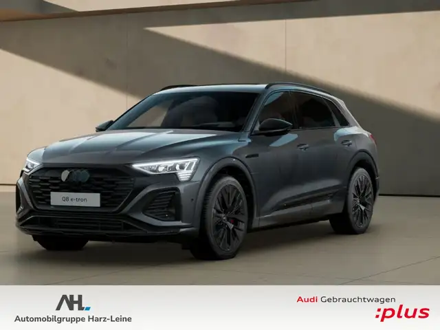 Audi Q8 e-tron 55  quattro AHK Pano S line 3xKlima