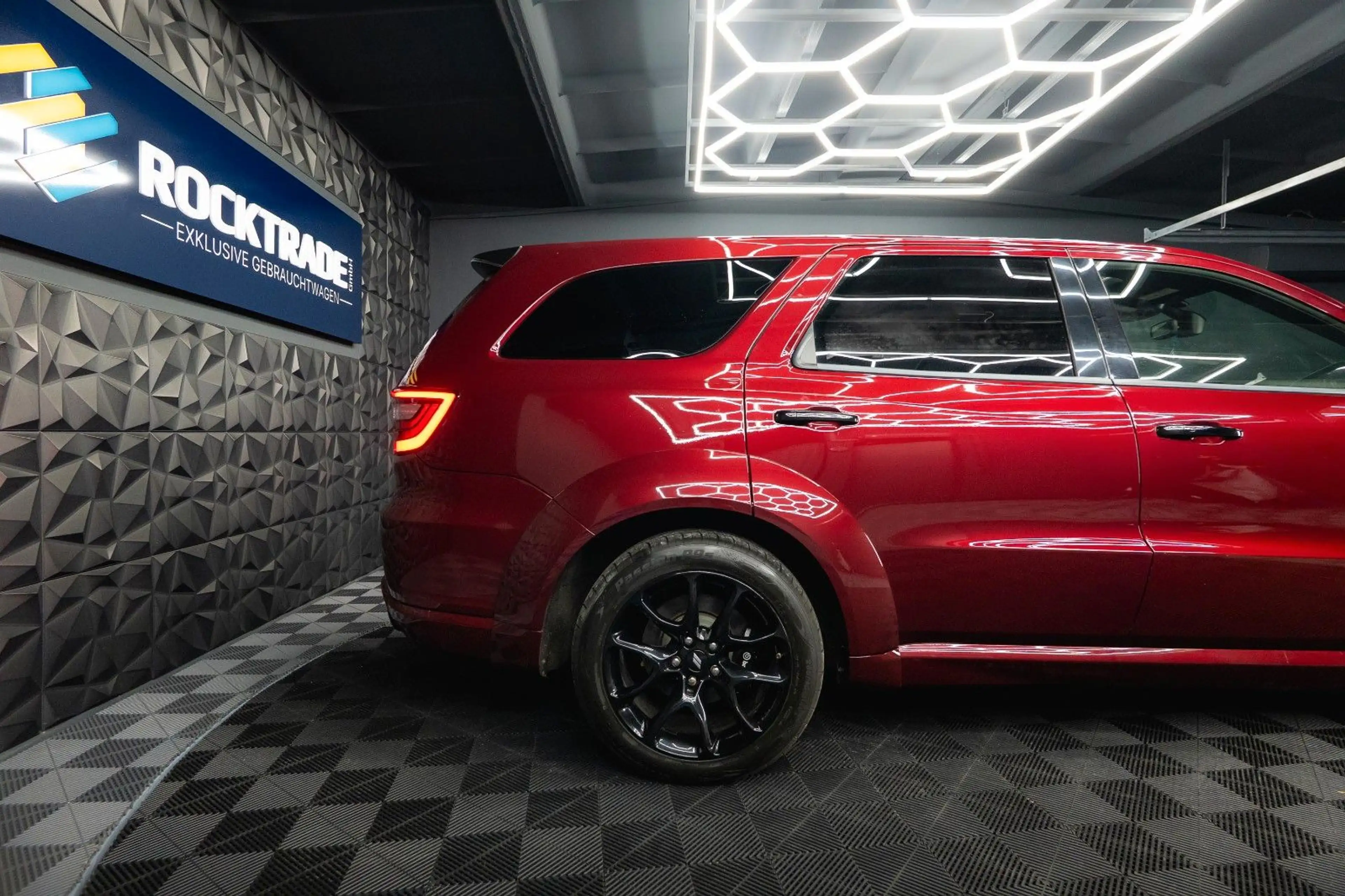 Dodge Durango 5.7 V8 SRT 4x4 Night-Paket WIDEBODY 19% — photo 15