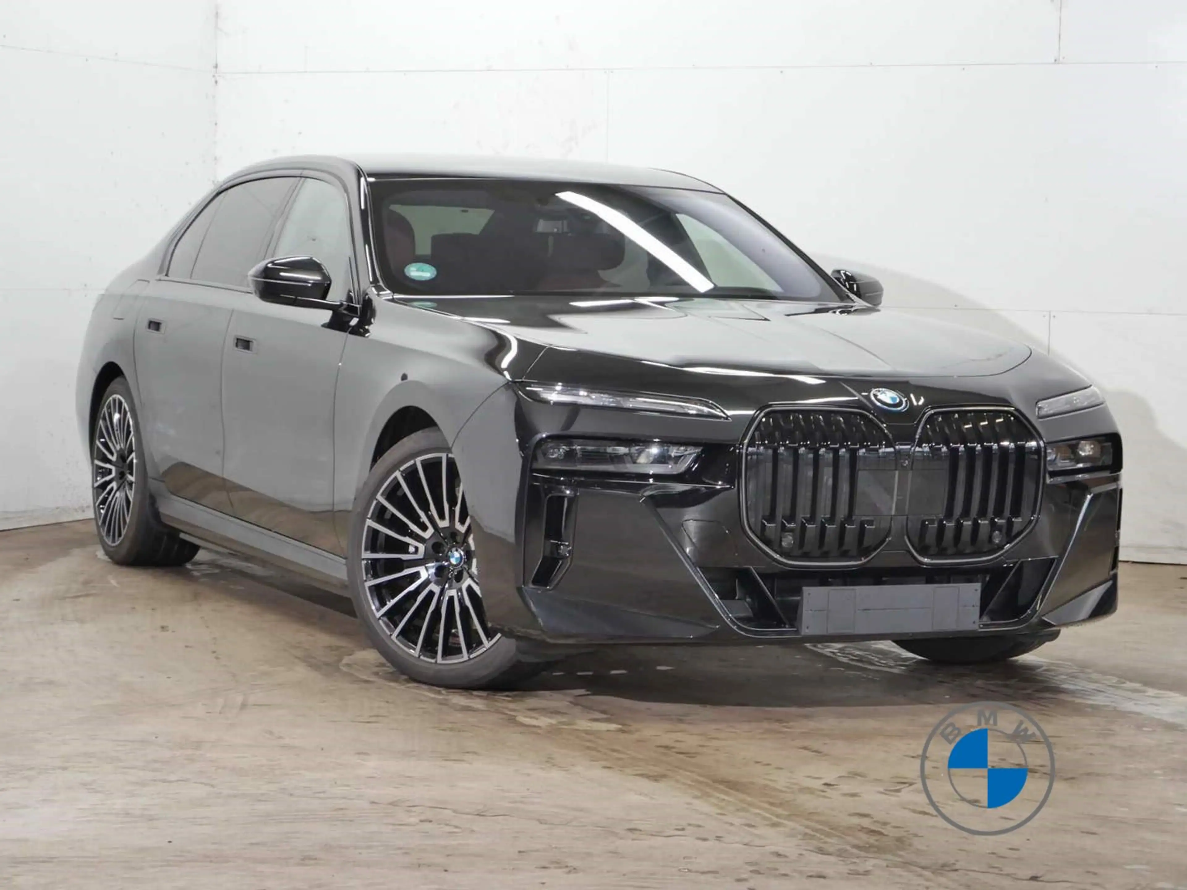 BMW i7 60 xDrive M Sport Pro 21" Fond Entertain AHK — photo 4