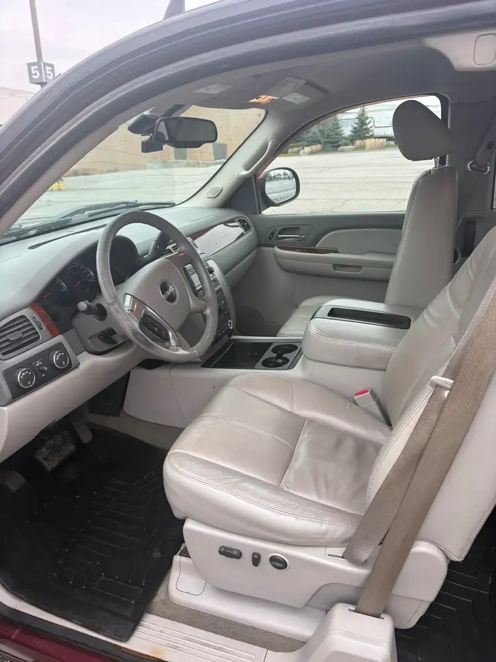 GMC Sierra 1500 снимка GMC Sierra 1500
