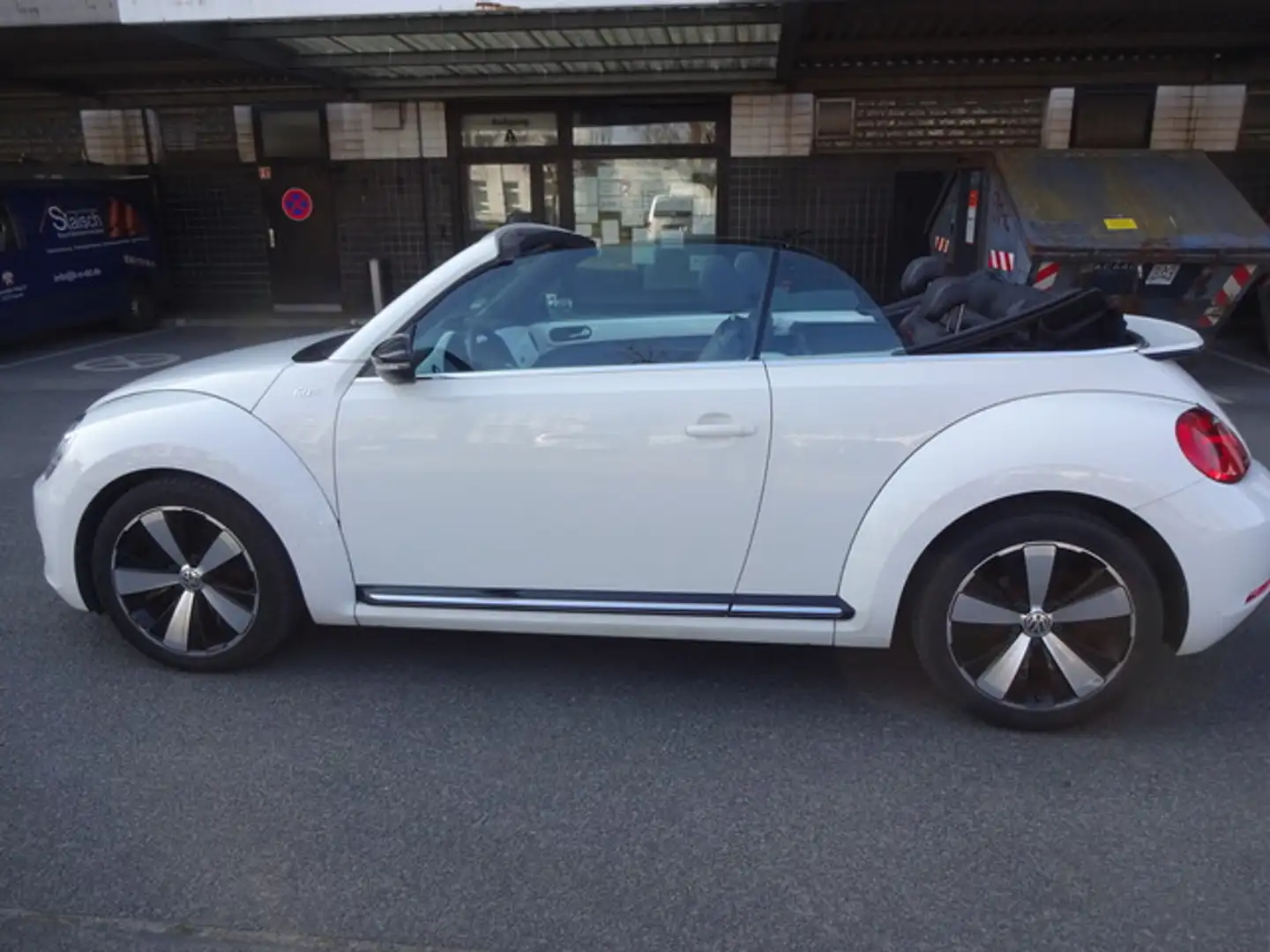 Volkswagen Beetle Cabriolet "60's" Sport Blanc - 1