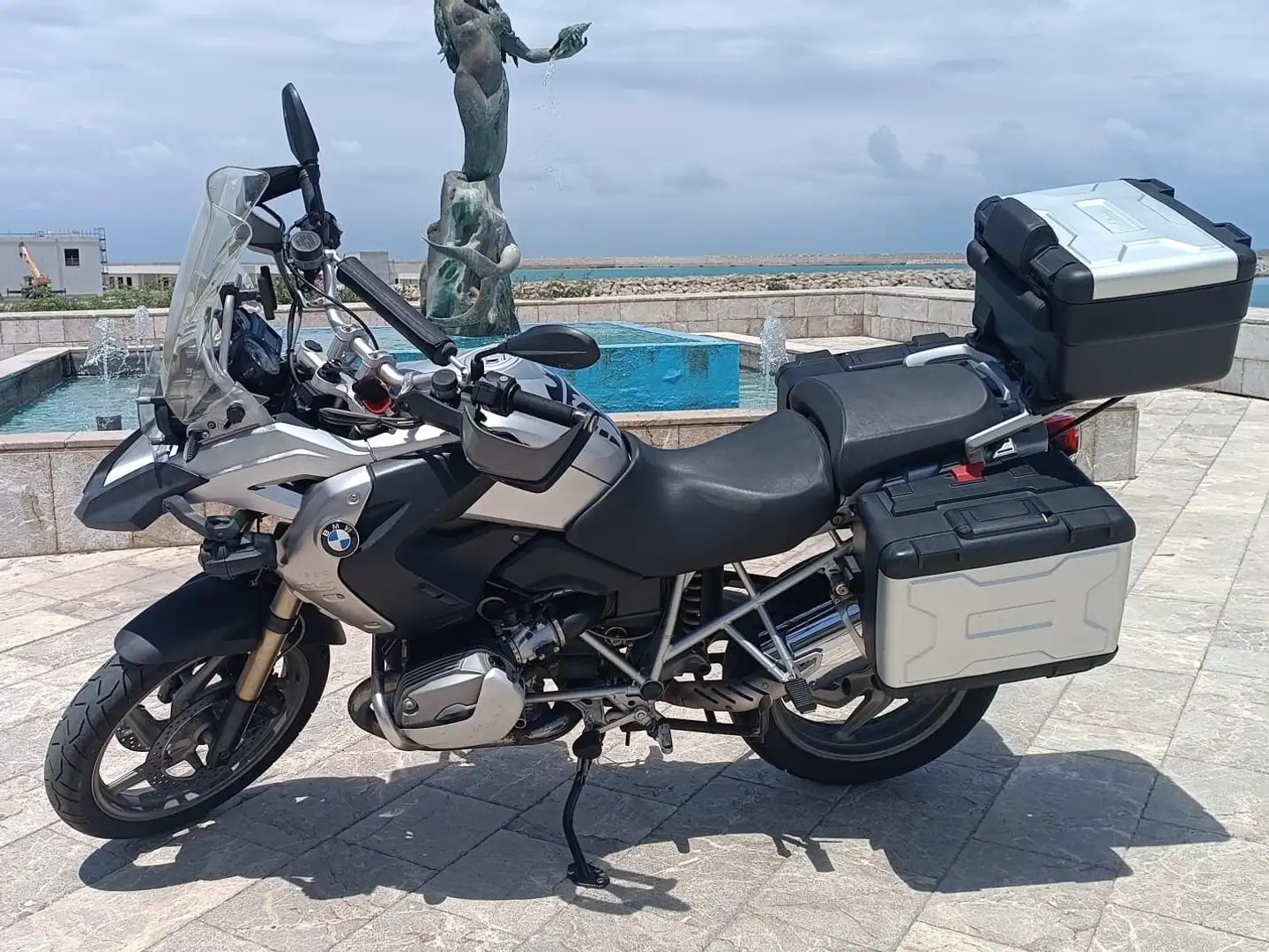 BMW R 1200 GS Argent - 1