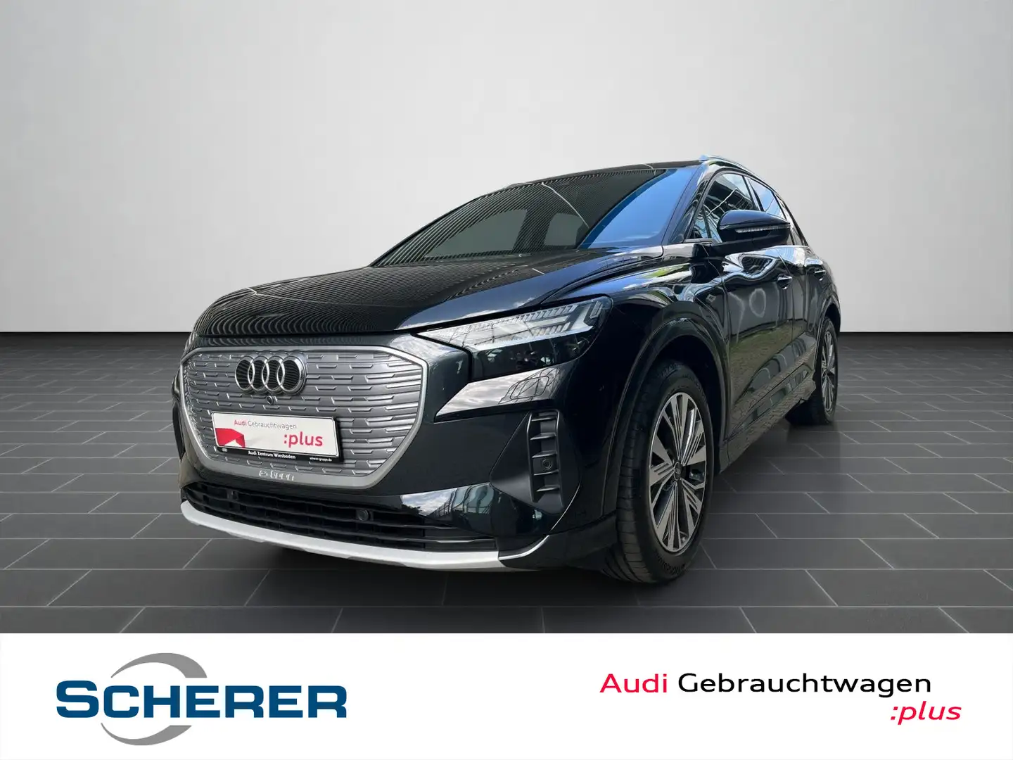 Audi 40 e-tron basis Чорний - 1