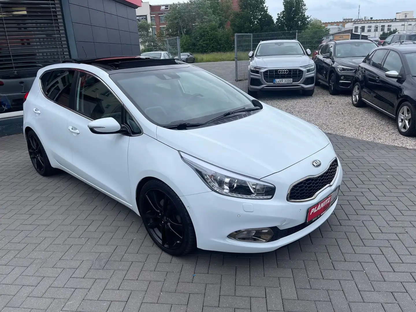 Kia Ceed / cee'd Spirit / Vollausstattung / wenig Kilometer Wit - 1