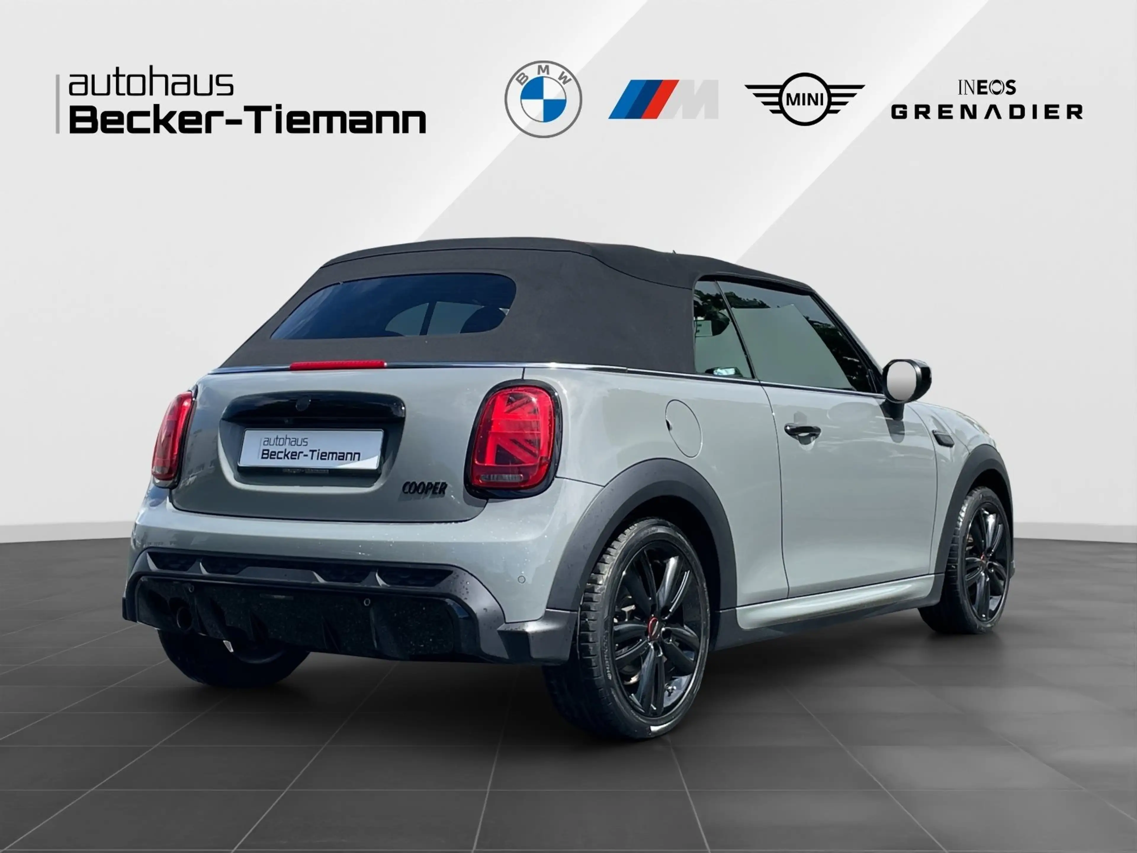MINI Cooper Cabrio JCW Trim | Kam. | LED | CarPlay | Nappaled. etc. — photo 6