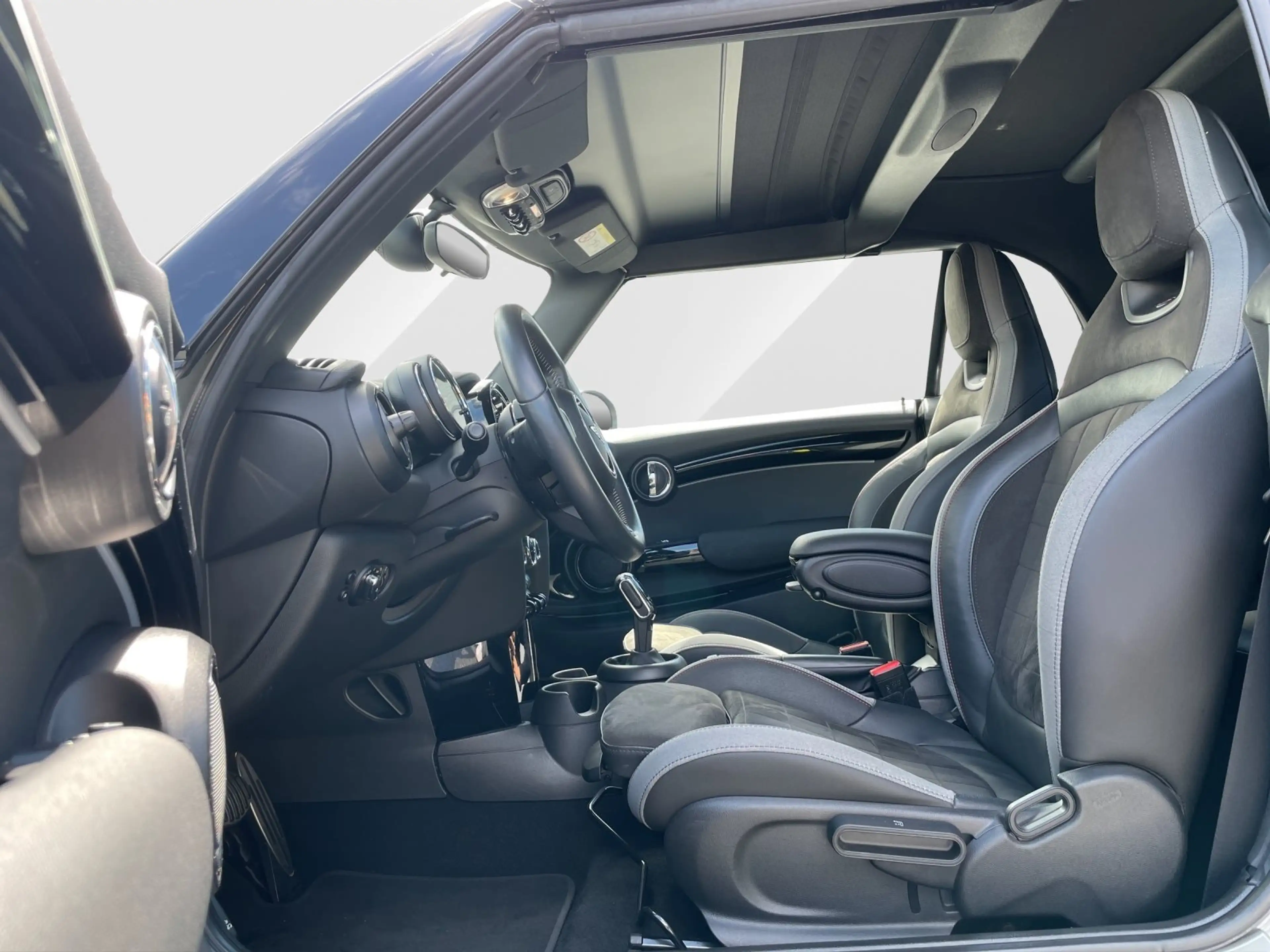 MINI Cooper Cabrio JCW Trim | Kam. | LED | CarPlay | Nappaled. etc. — photo 13