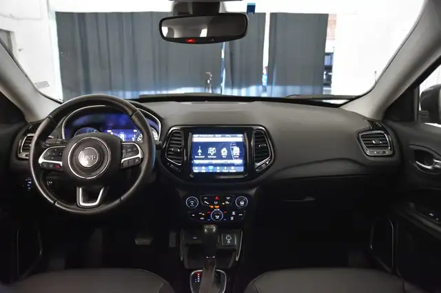 Jeep Compass view 7