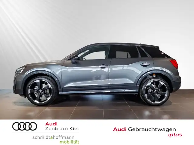 Audi Q2 view 3
