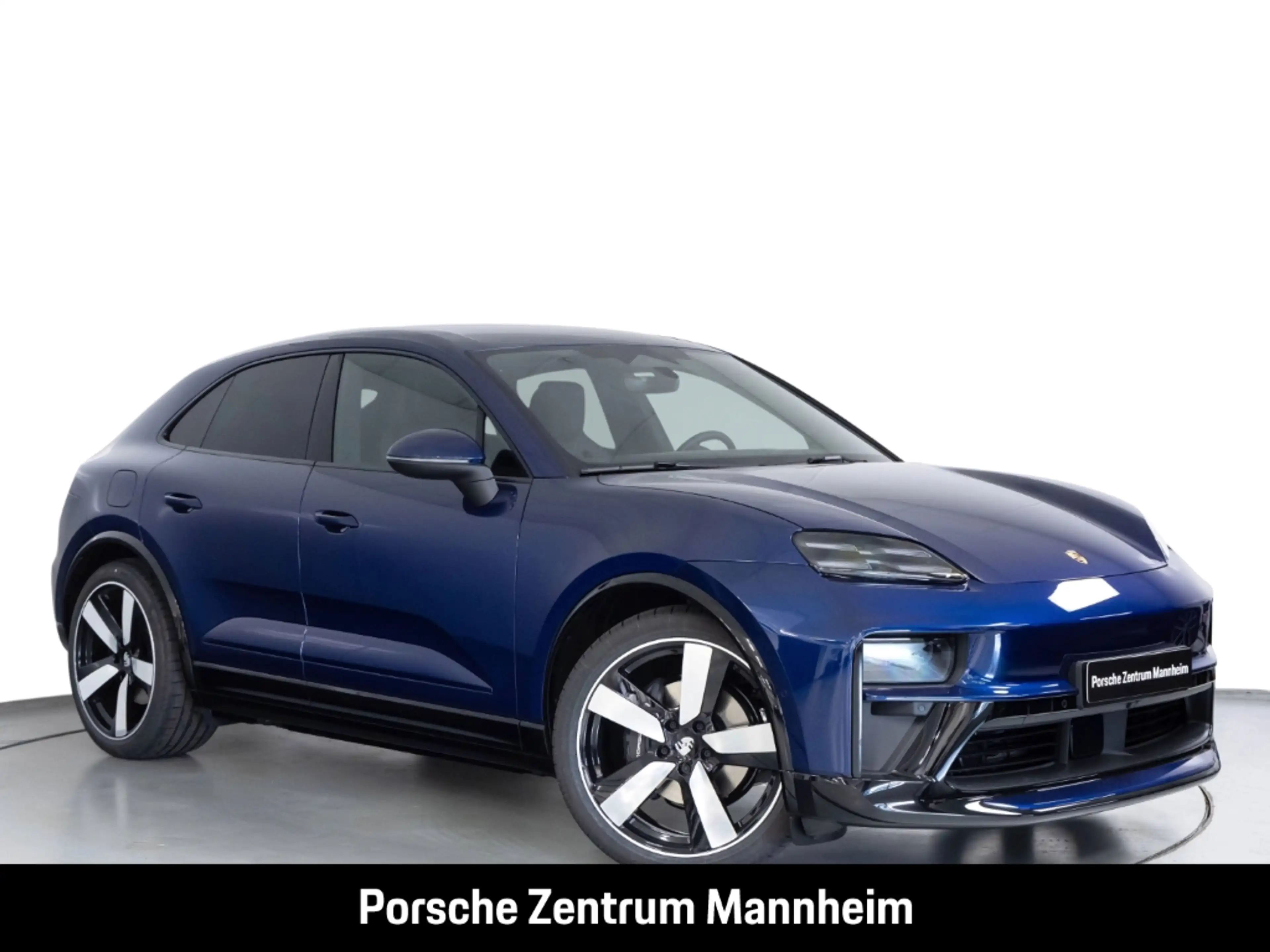 Porsche Macan SportDesign Paket Chrono Bose Abstandstempomat — photo 9
