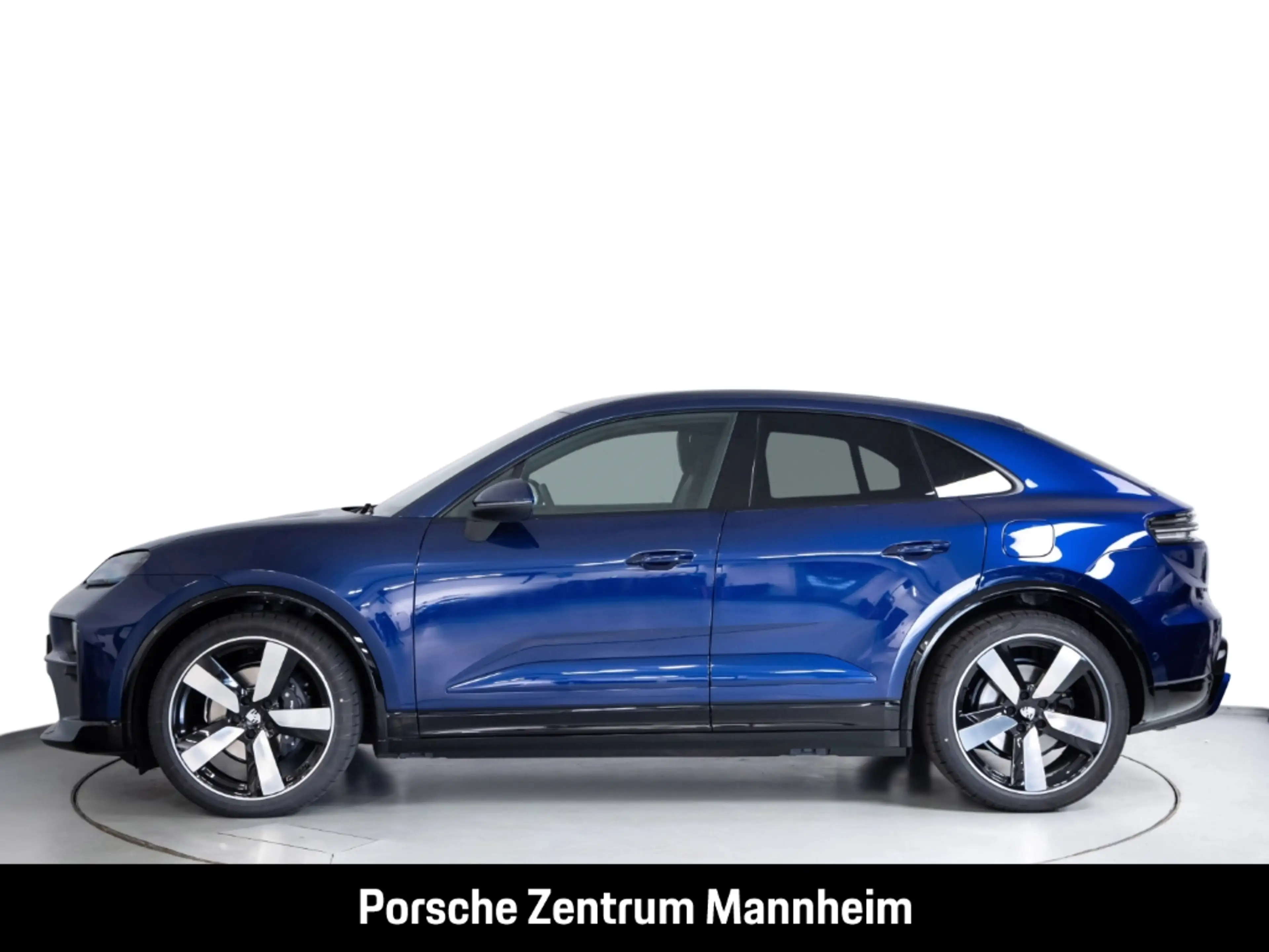 Porsche Macan SportDesign Paket Chrono Bose Abstandstempomat — photo 2