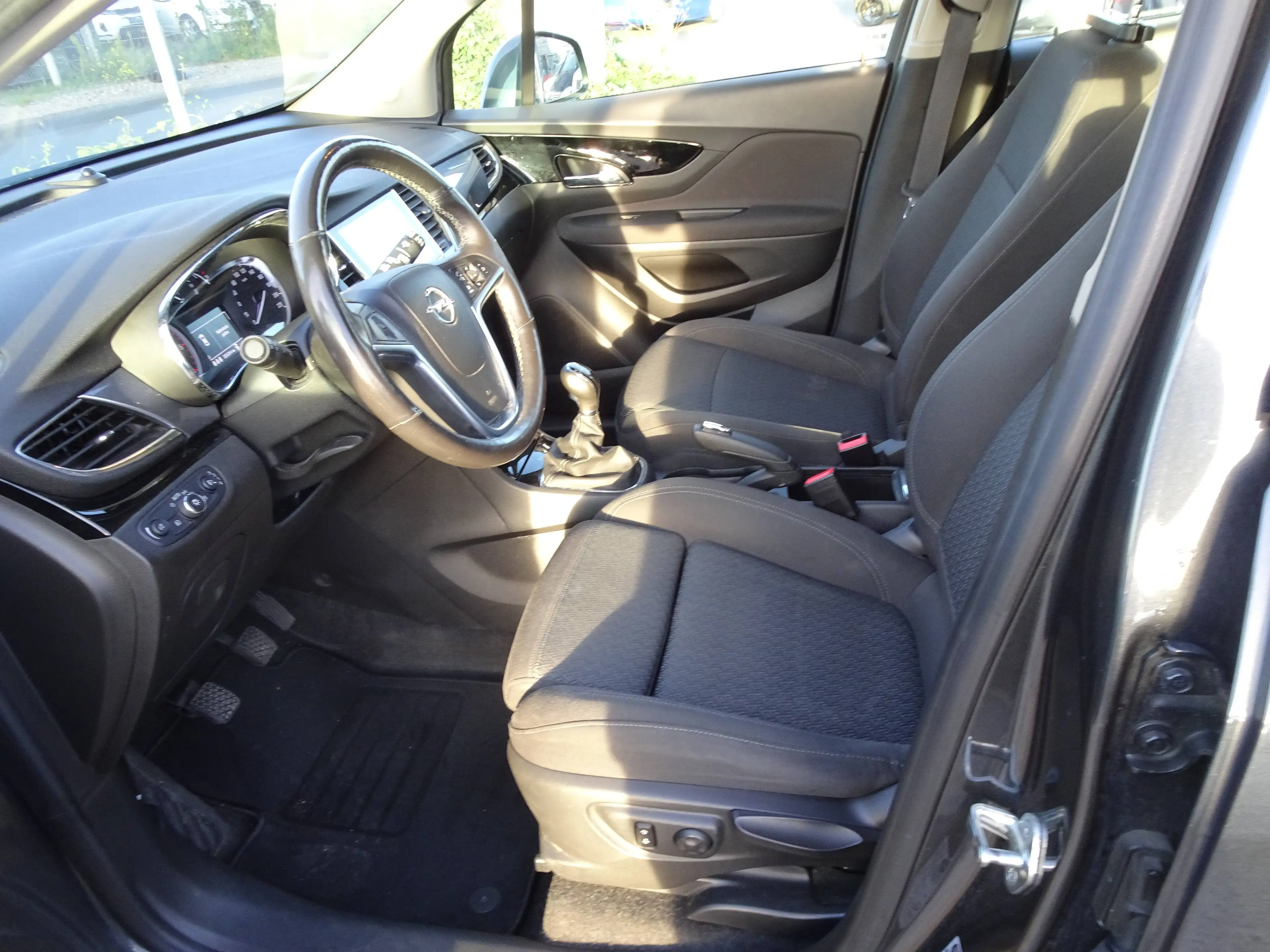 Opel Mokka X Edition Start/Stop Navi Kamera Shz Tempomat — photo 8