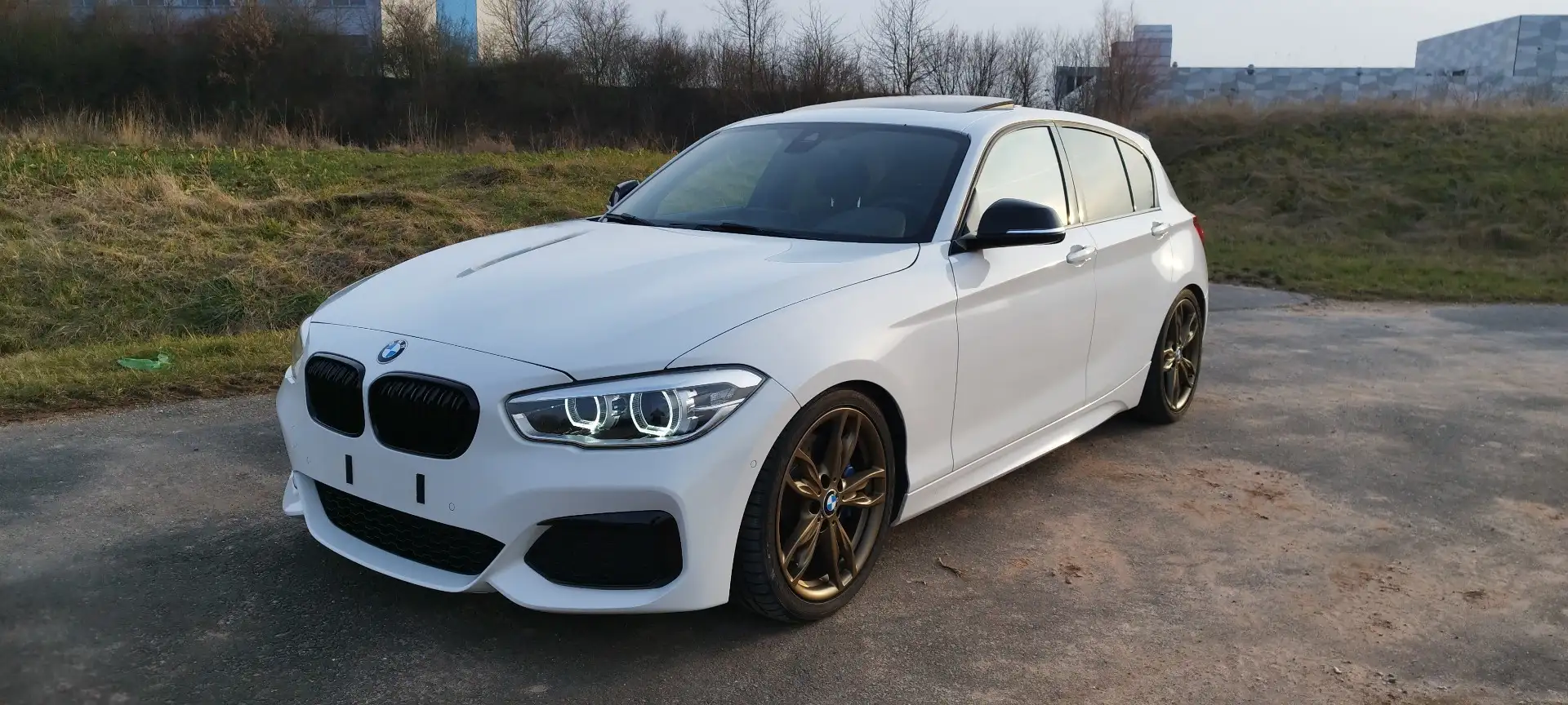 BMW 140 M140i Sport-Aut. - 1