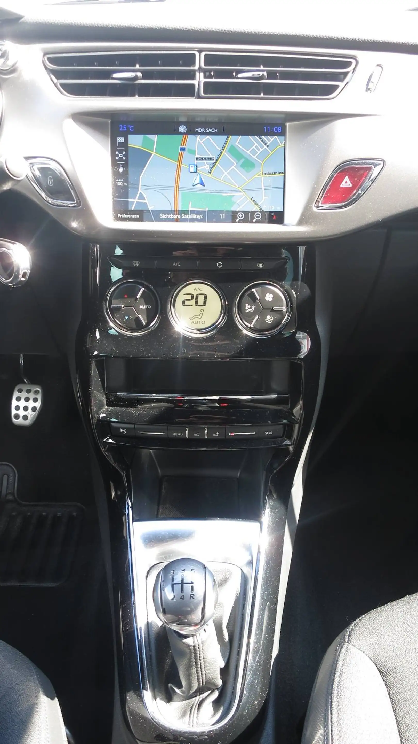 Citroen DS3 DS3 PureTech 110 SoChic — photo 10