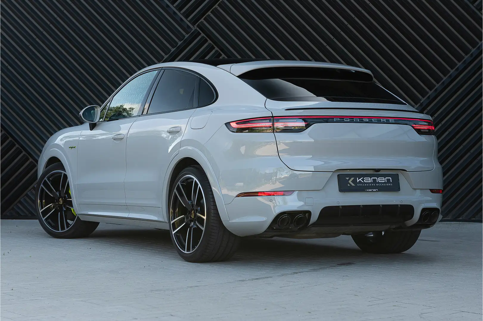 Porsche Cayenne Coupé 3.0 E-Hybrid Sport Design Pano GTS stoel PDL - 2