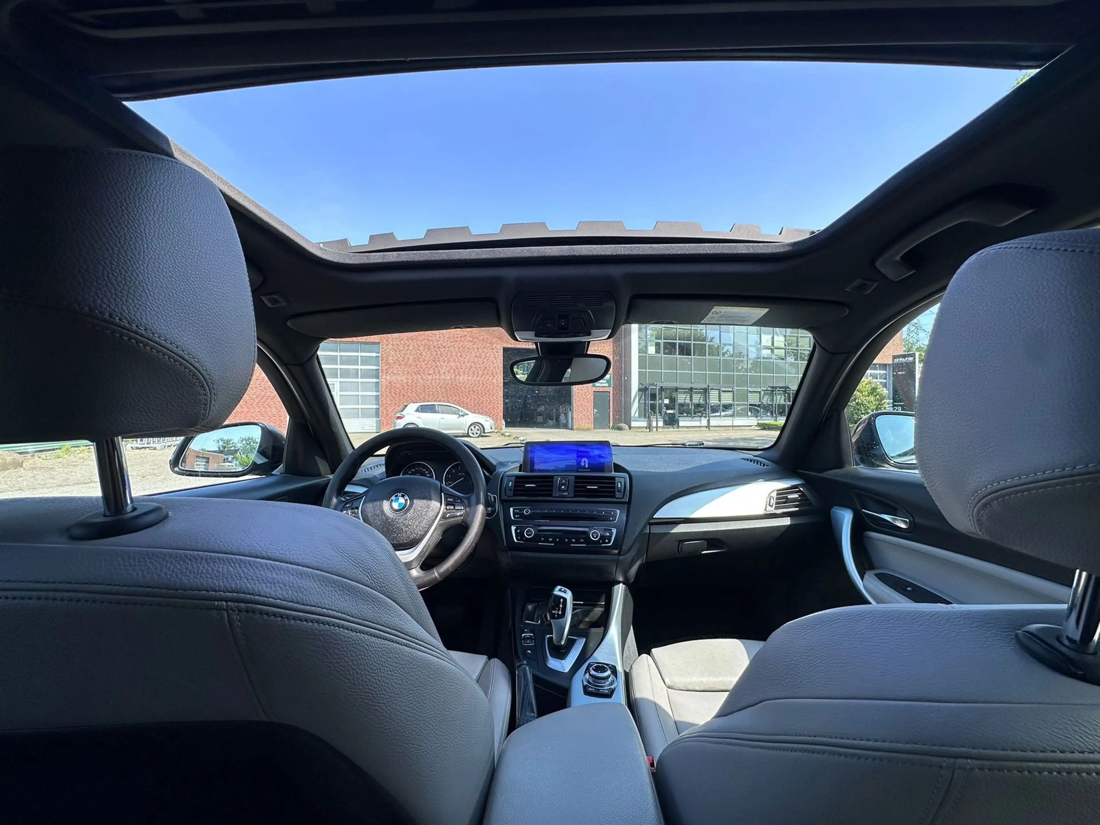 BMW 125 1-serie 125i Business+ Automaat*Elektrische schuif — photo 5