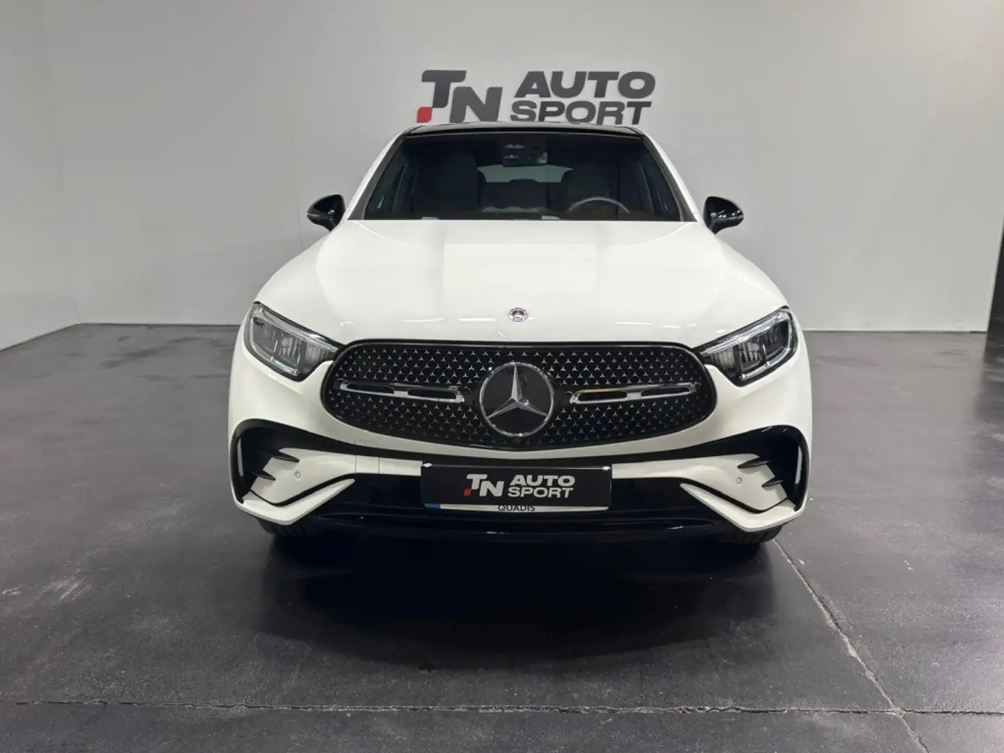 Mercedes-Benz GLC 300 300e 4Matic 9G-Tronic Blanco - 2