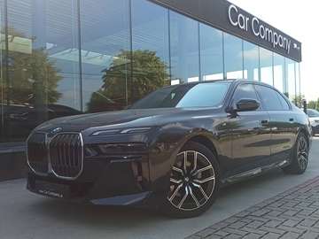 740 dXAS MHEV M-SPORT*GPS*HUD*LED*PANODAK*360°CAM