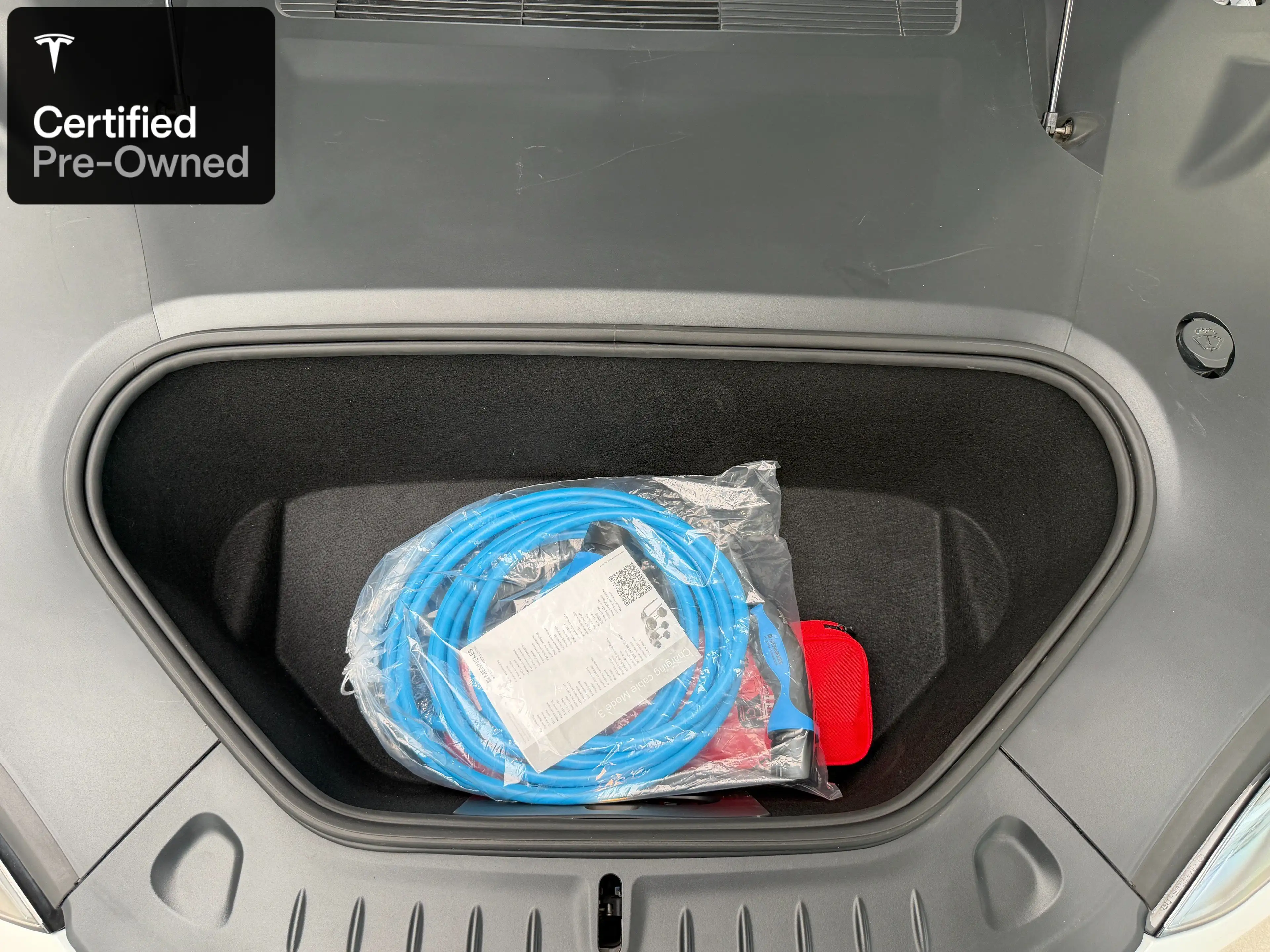 Tesla Model S Model S Plaid — photo 14