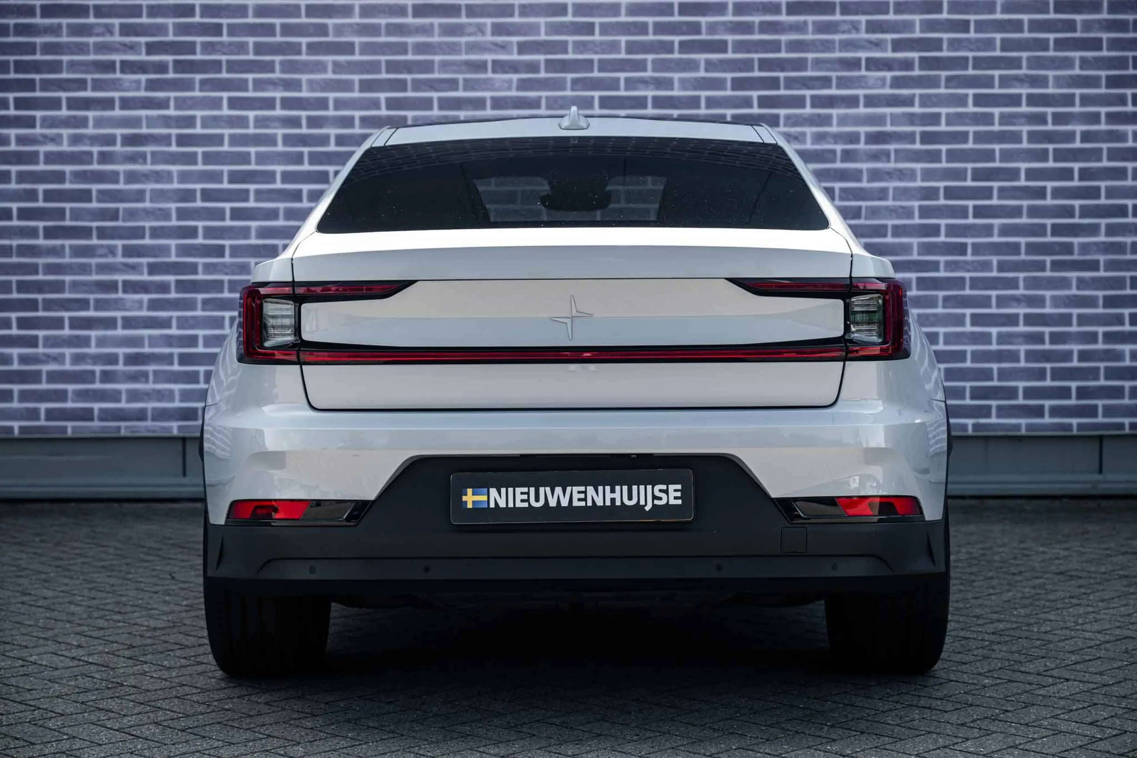 Polestar 2 Long Range Dual Motor 78 kWh | Plus Pack | Cruise — photo 10