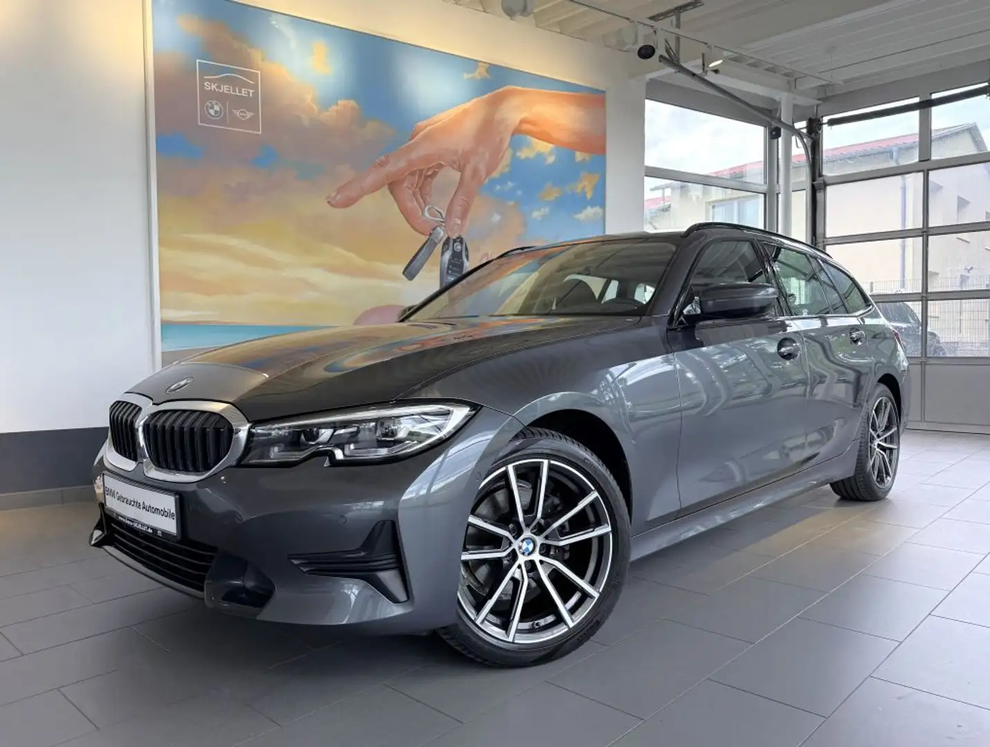 BMW 320 d Tour. xDr. Sport Line LED+KOMF+AHK+KAM+HIFI Grigio - 1