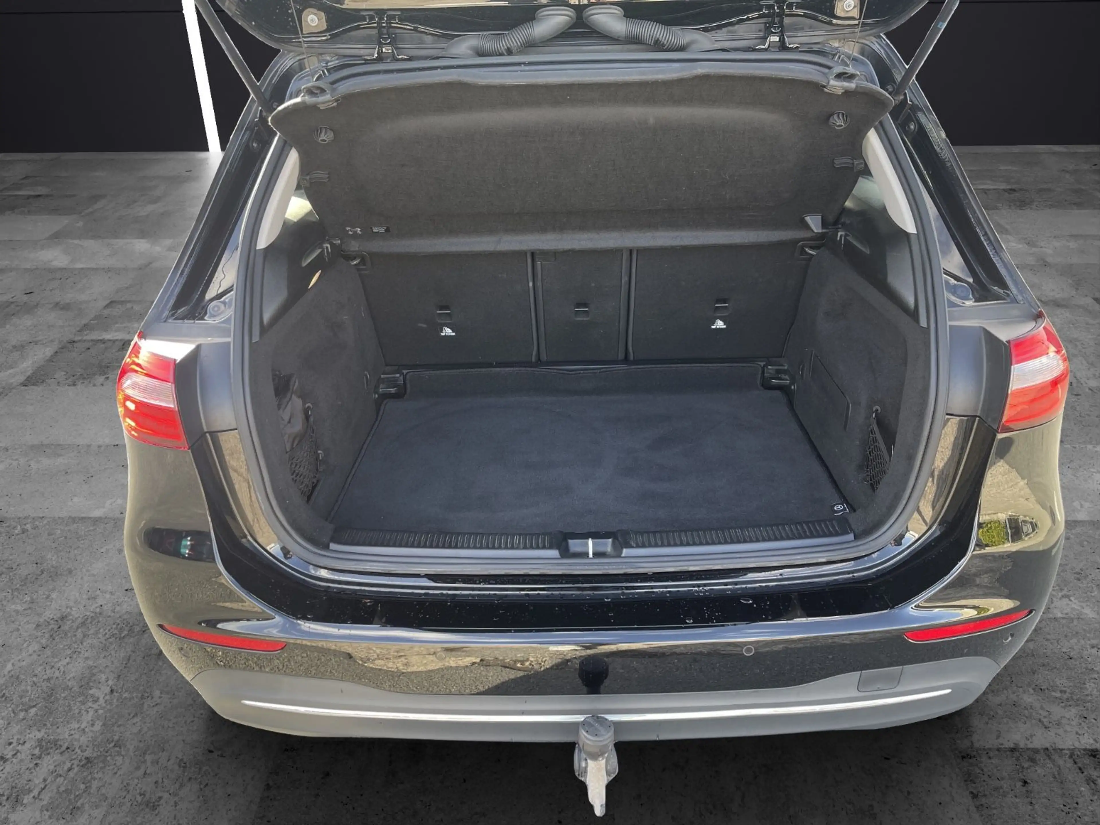 Mercedes-Benz B 200 B200d*AUTOM.*1.HAND*PDC*TOTWINKEL*S.HEFT*KEYLESS — photo 9