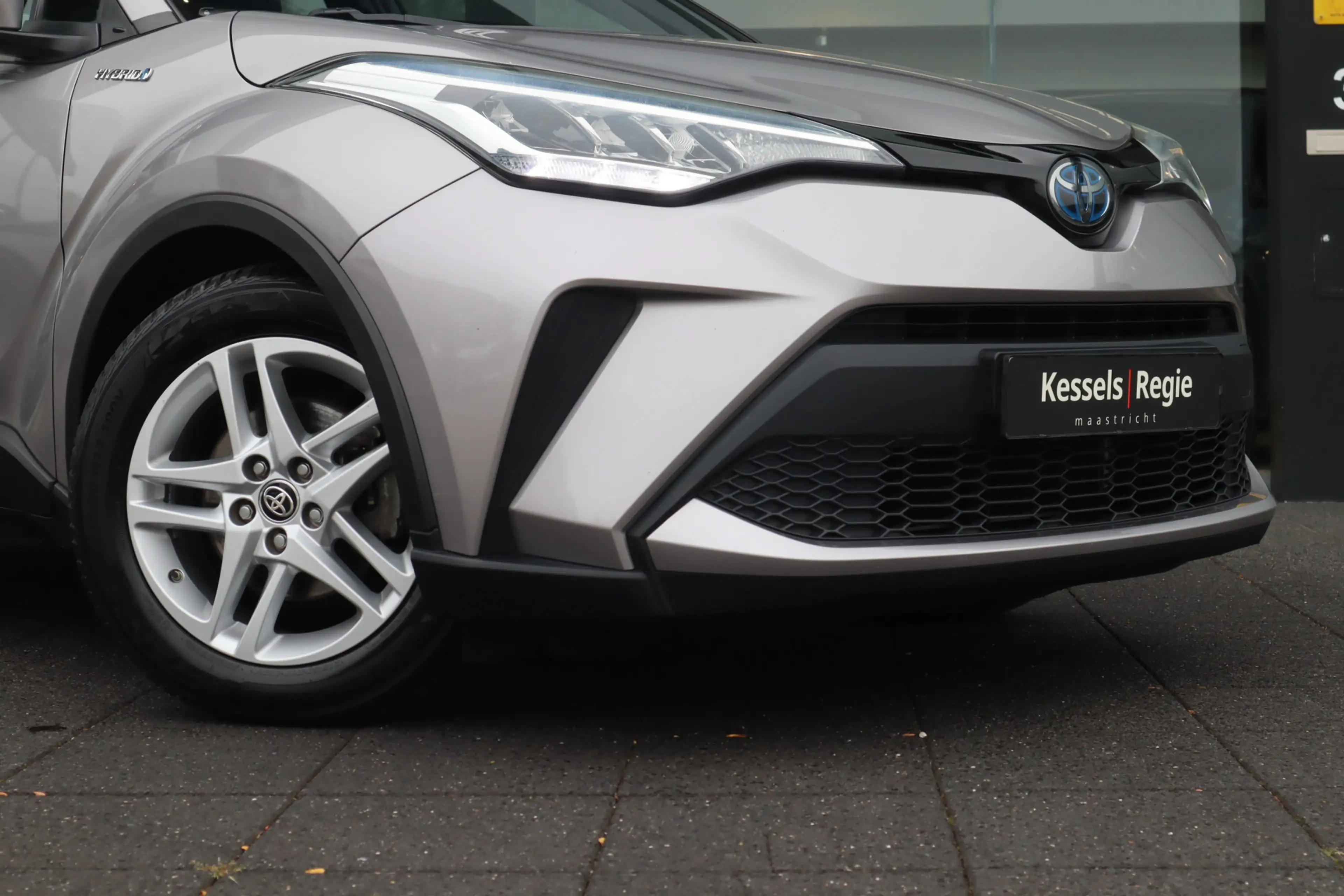 Toyota C-HR 1.8 Hybrid Navi | Camera | Carplay | ACC | 17” | D — photo 23