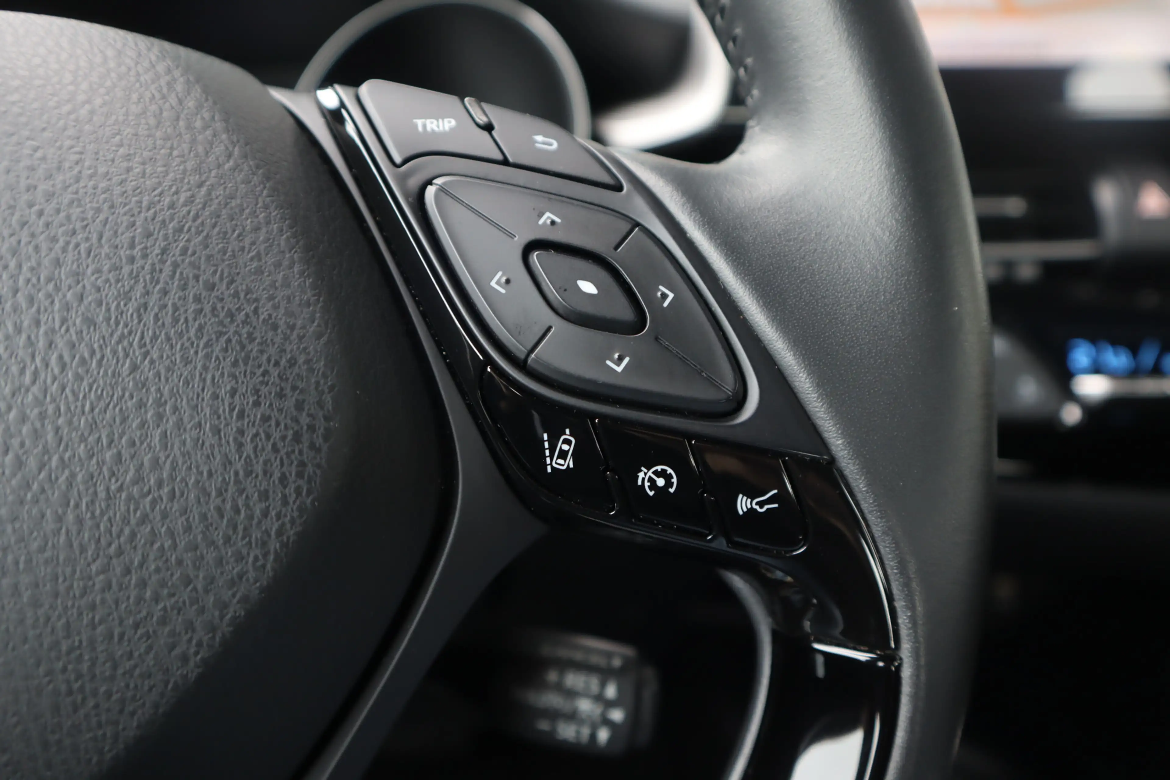 Toyota C-HR 1.8 Hybrid Navi | Camera | Carplay | ACC | 17” | D — photo 13
