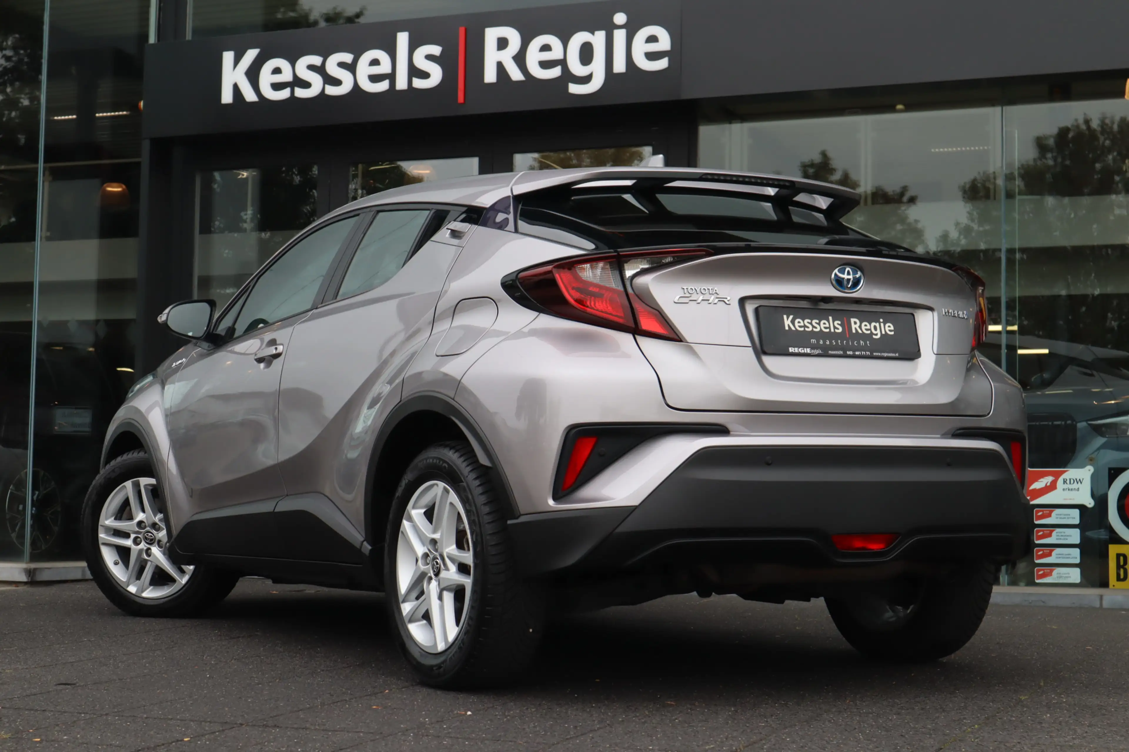 Toyota C-HR 1.8 Hybrid Navi | Camera | Carplay | ACC | 17” | D — photo 25