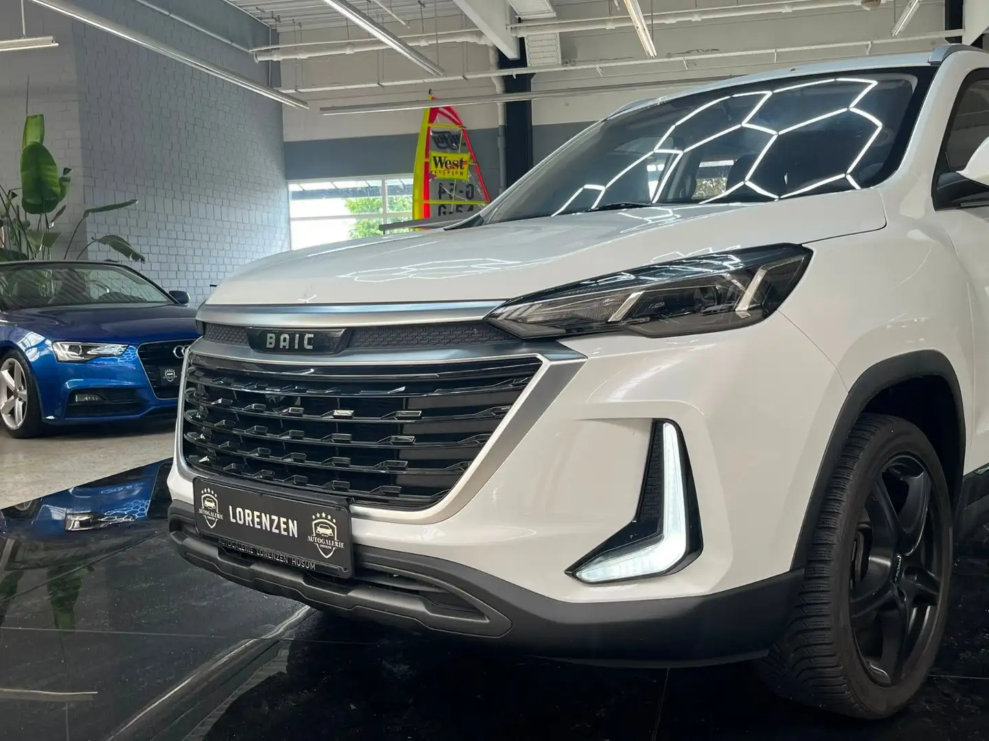 BAIC Beijing X35 2.HD Klima Ganzjahresreifen Weiß - 2