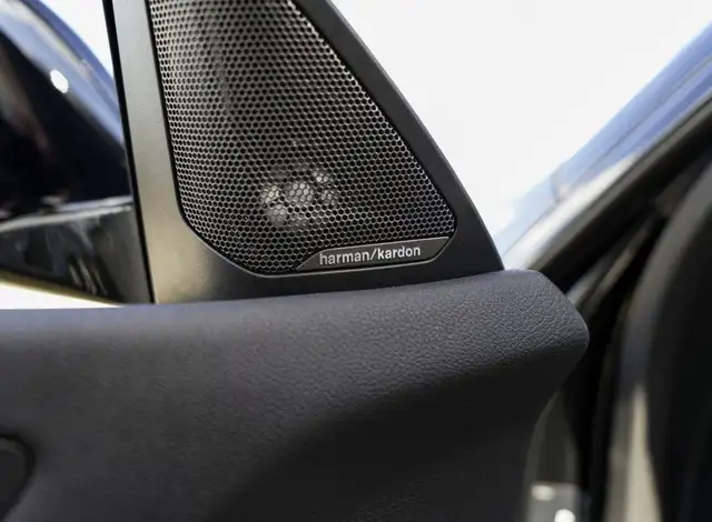 BMW 2 Series view 6