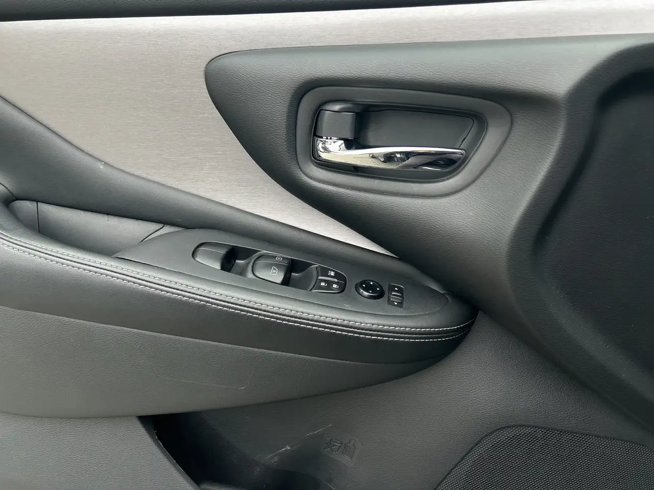 Nissan Murano снимка Nissan Murano