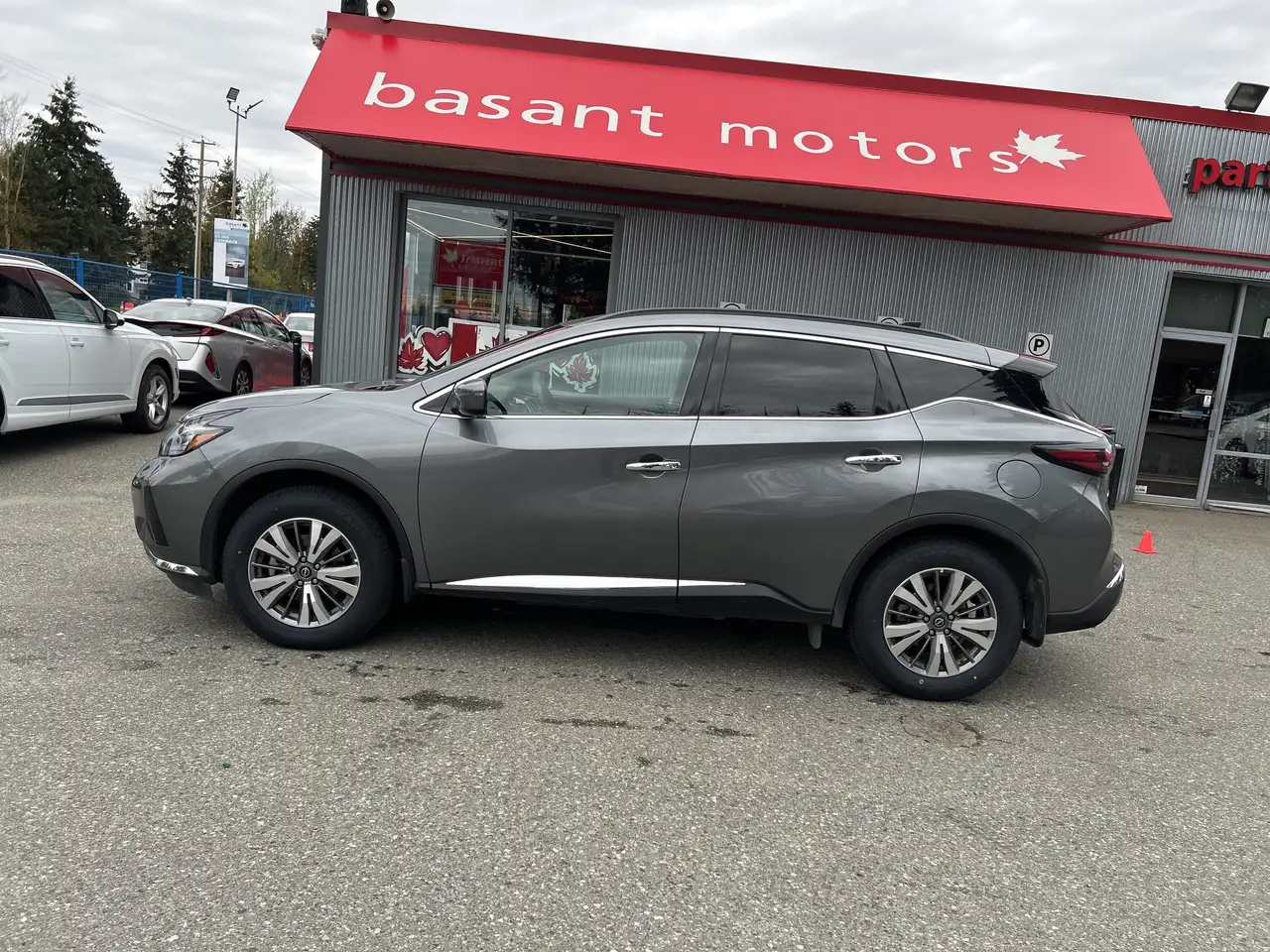 Nissan Murano снимка Nissan Murano