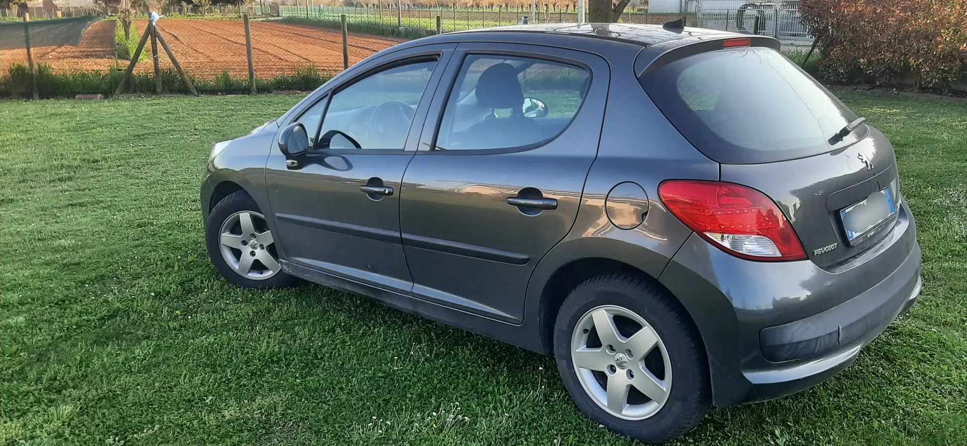 Peugeot 207 207 5p 1.4 8v X-Line eco-Gpl FL - 2