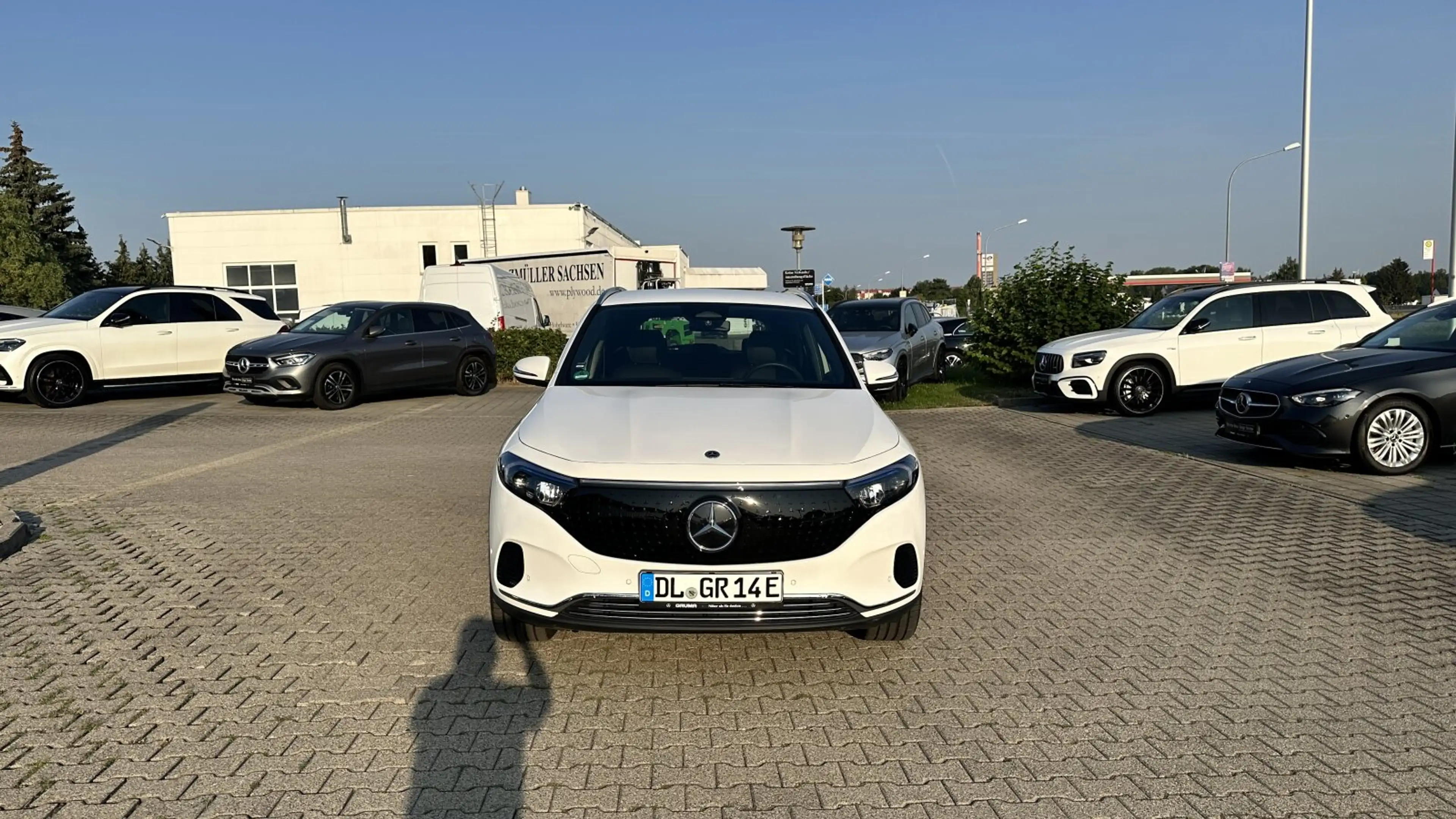Mercedes-Benz EQA 250 EQA 250+ Progressive+SHZ+Kamera+CarPlay+LED+Totw — photo 2