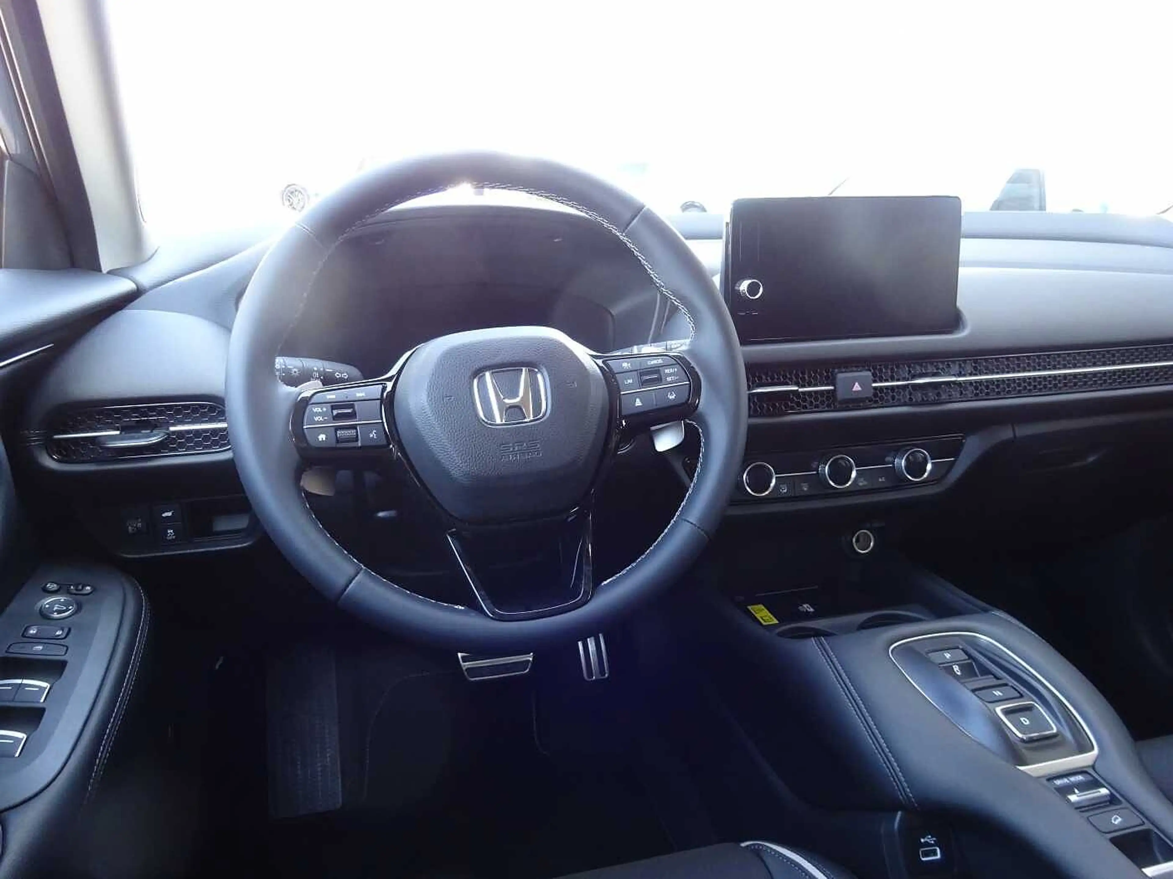 Honda ZR-V Hybrid e:HEV 2.0 i-MMD Sport — photo 9